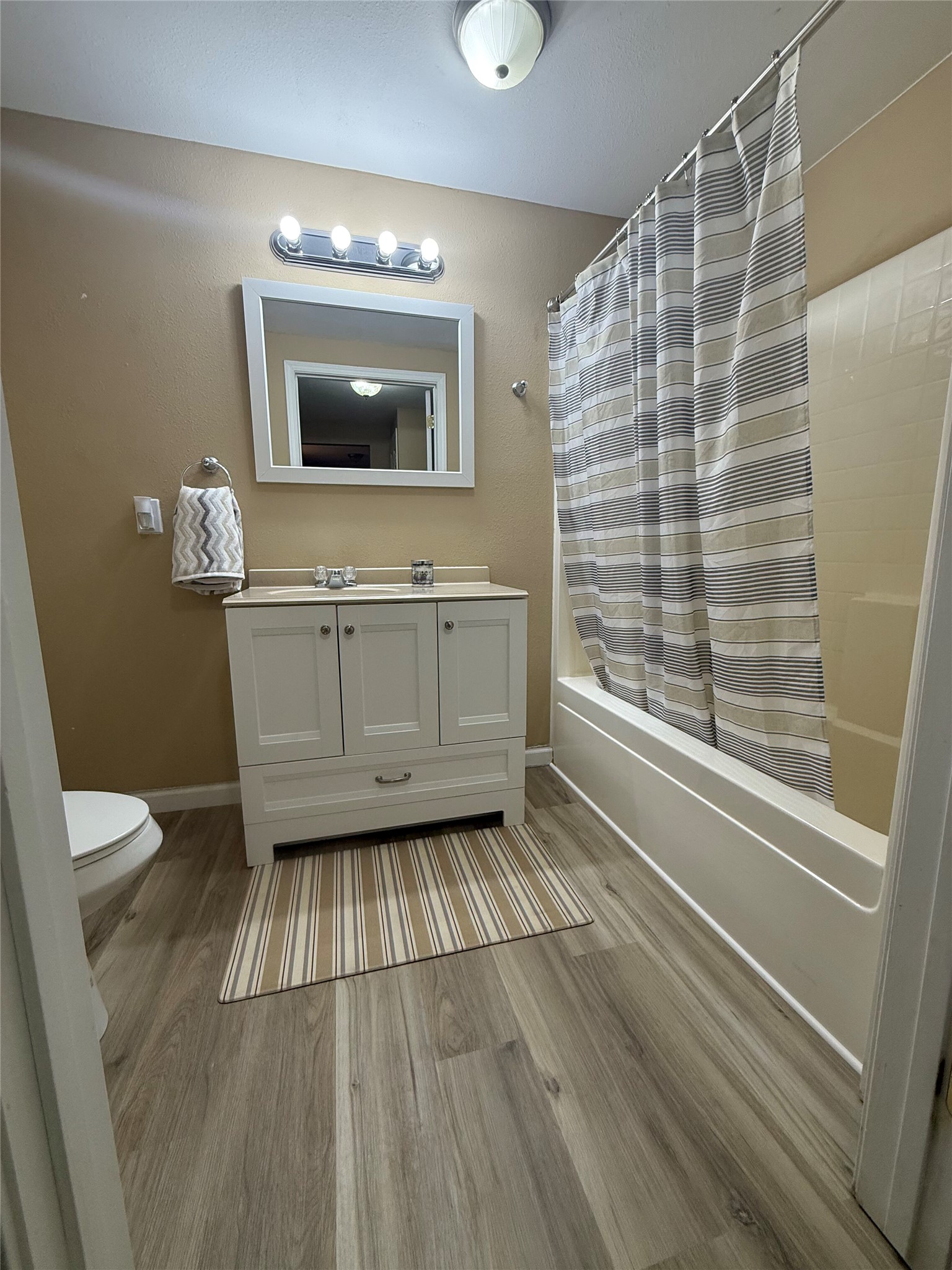 685 5th Avenue Property Photo 6