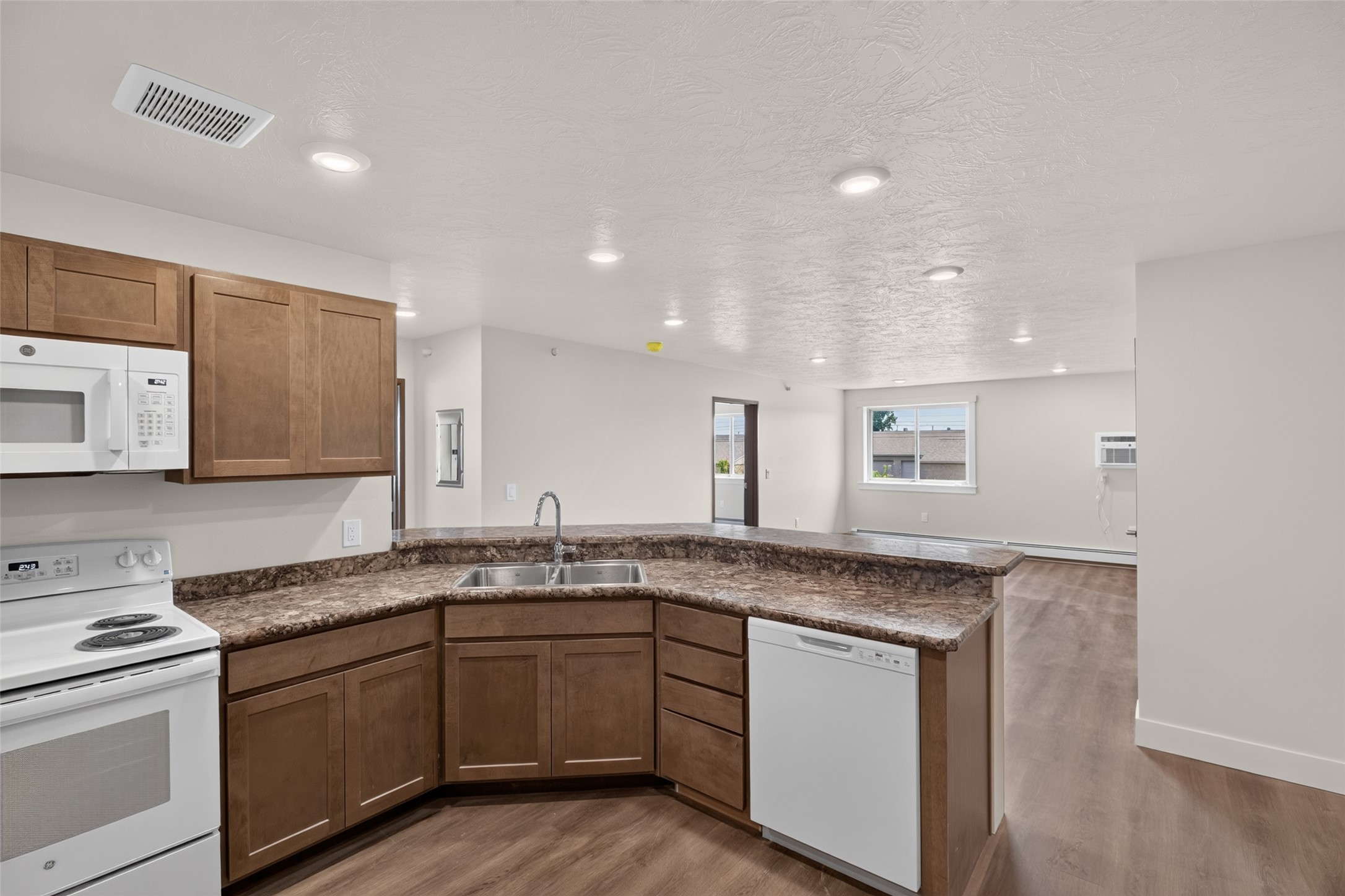 309 46th Street N Property Photo 2