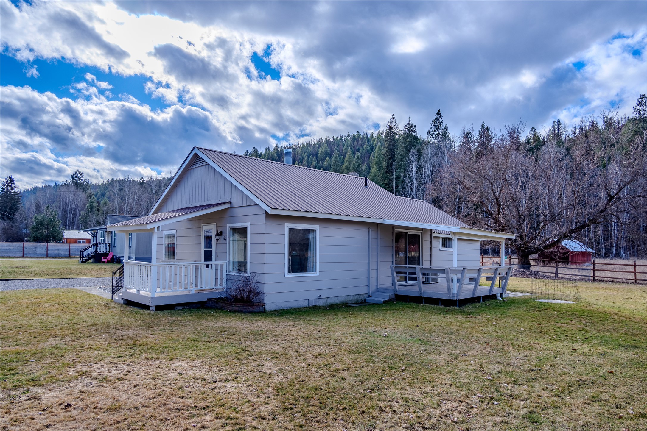 82 Pioneer Road Property Photo 24