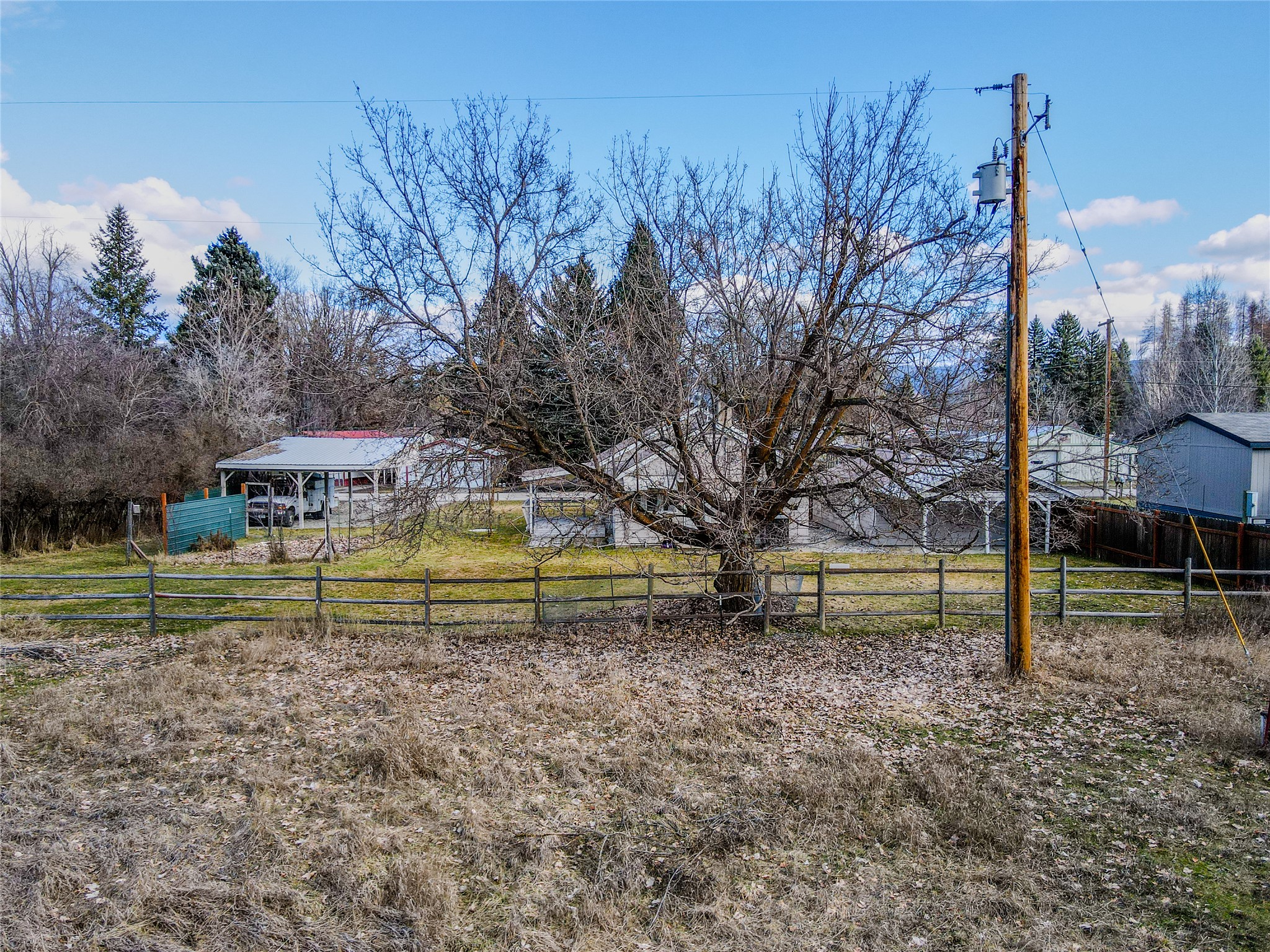 82 Pioneer Road Property Photo 34
