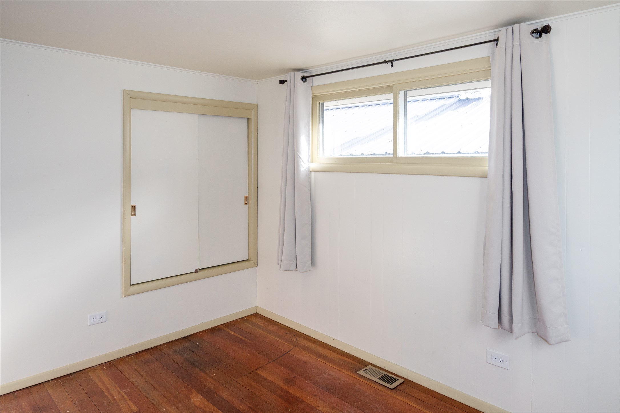 82 Pioneer Road Property Photo 47