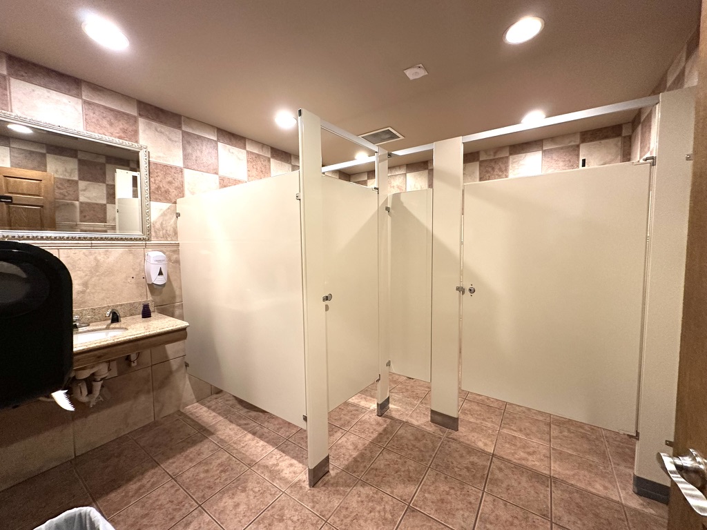 1110 W Custer Avenue Property Photo 26