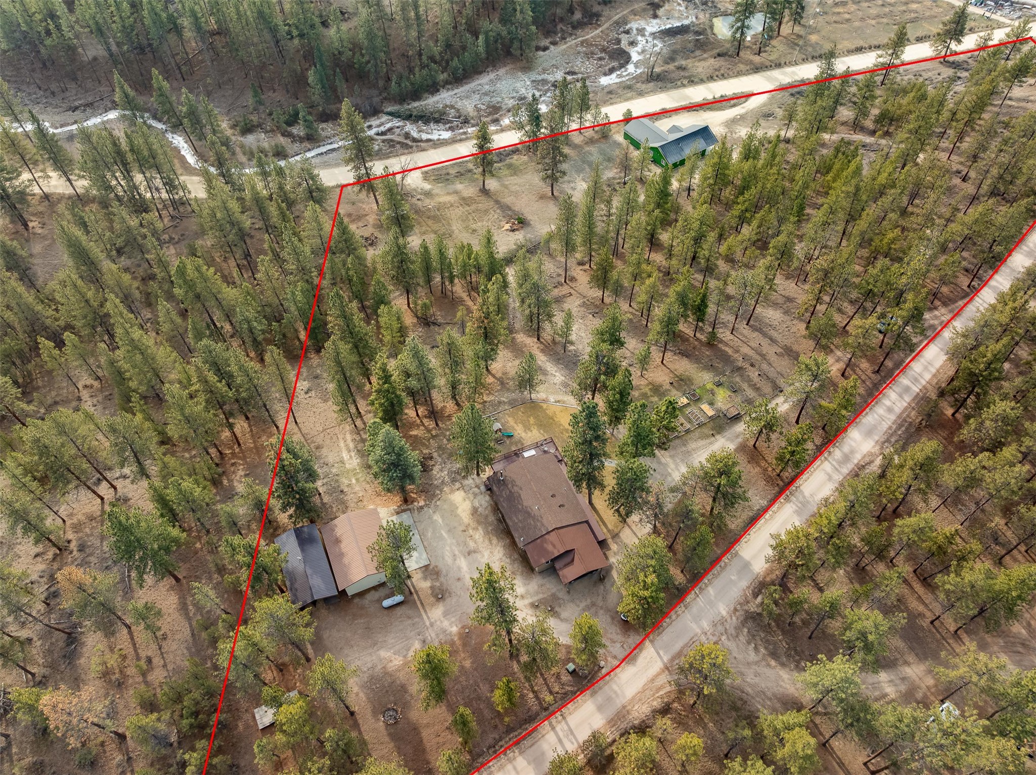 333 Hillview Drive Property Photo 3