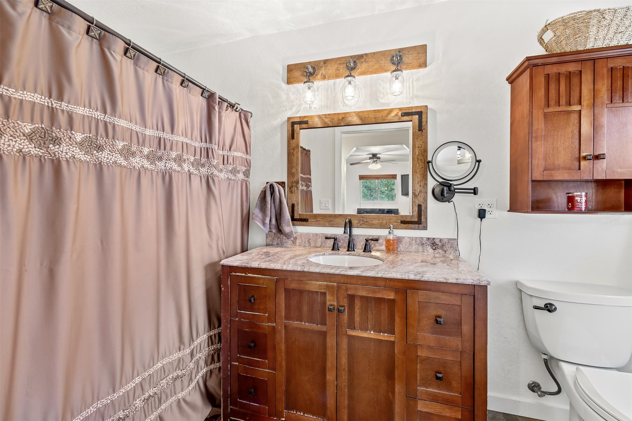333 Hillview Drive Property Photo 17