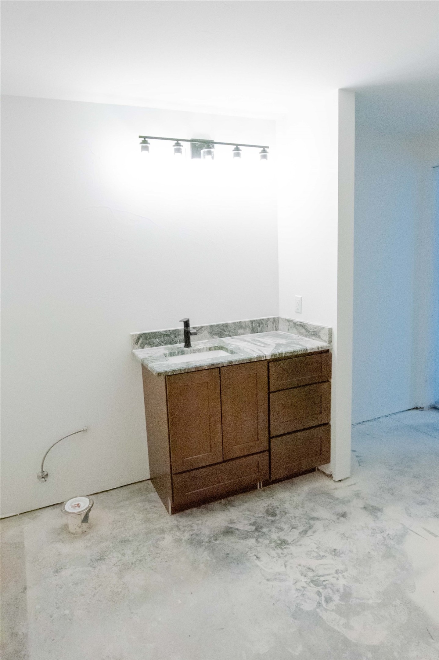 21 Stoney Trail Property Photo 26