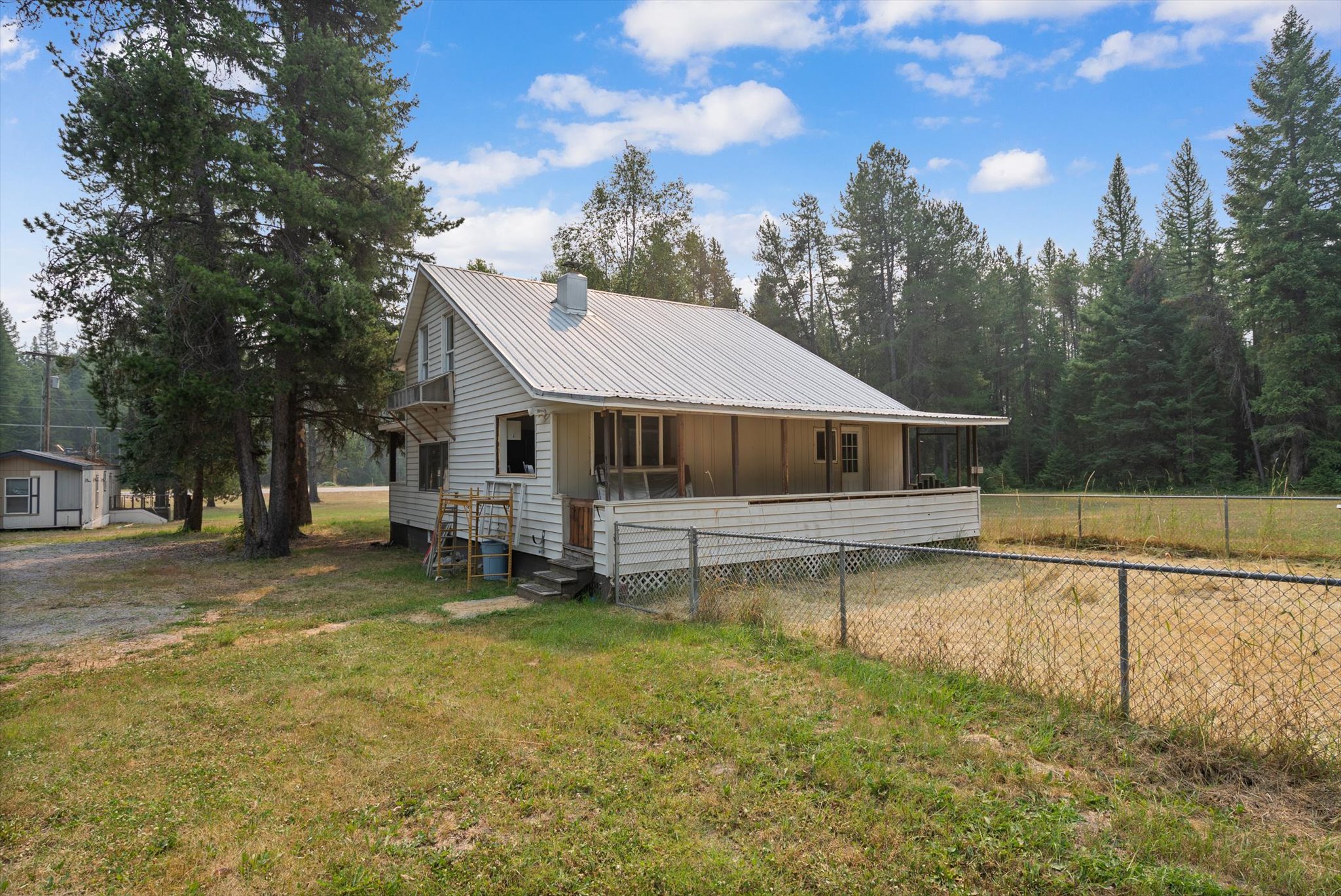9590 Us Hwy 2 E Property Photo 4