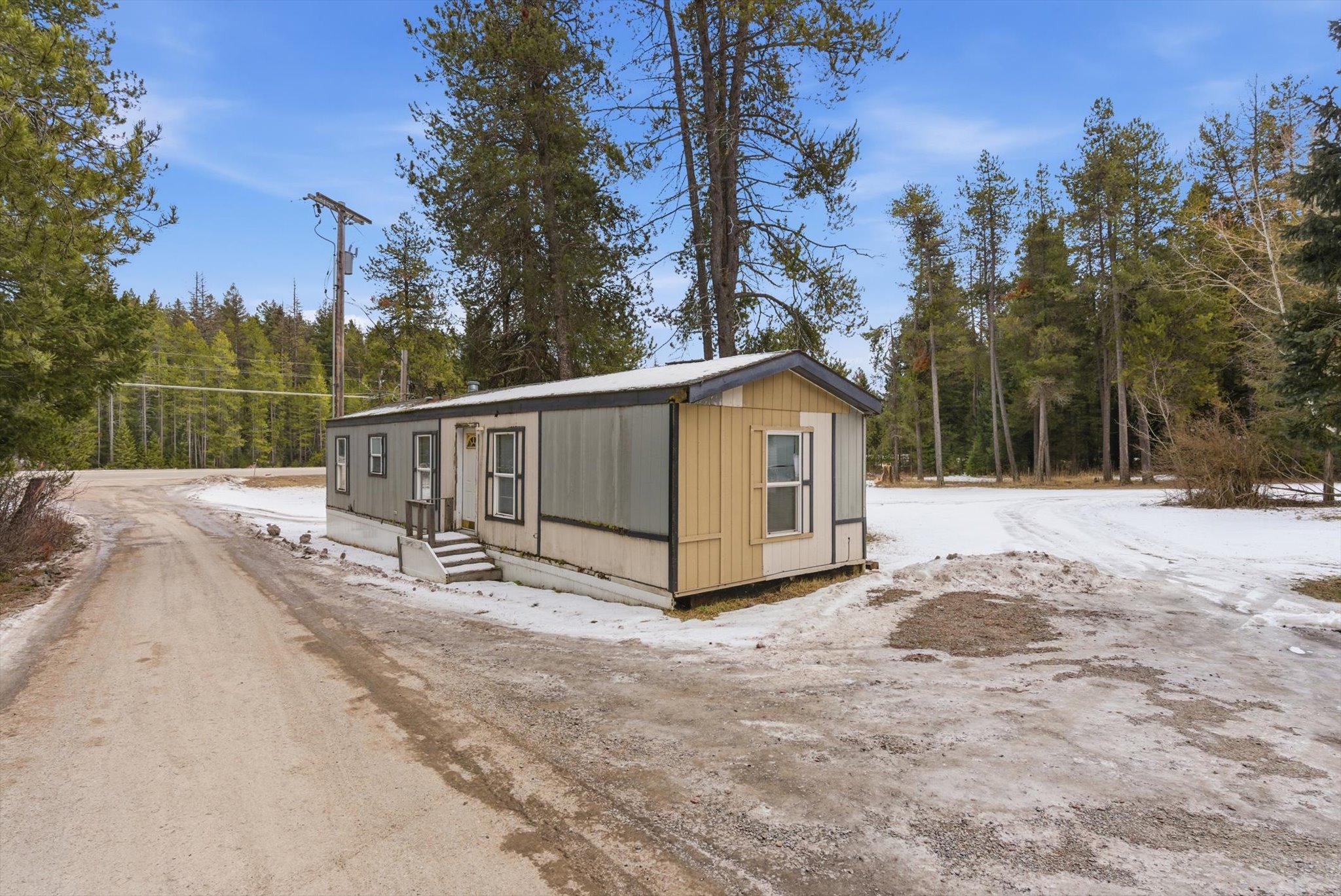 9590 Us Hwy 2 E Property Photo 31
