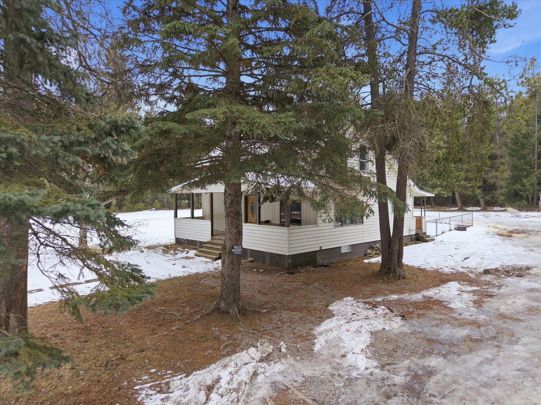 9590 Us Hwy 2 E Property Photo 34