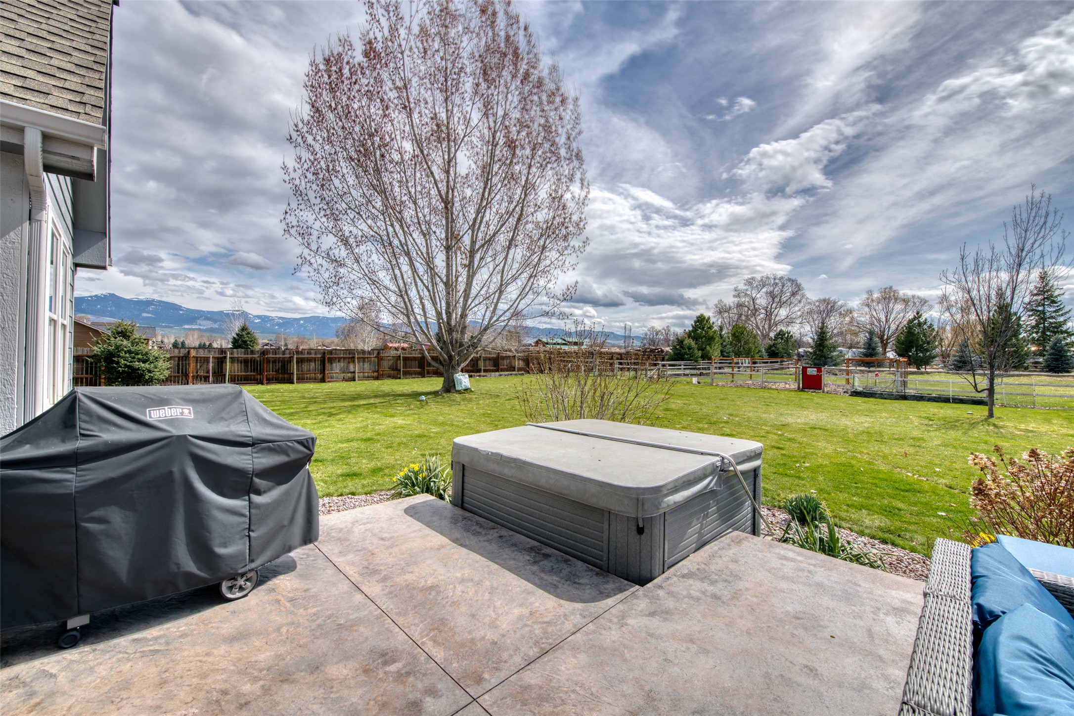 375 Whispering Willow Way Property Photo 1