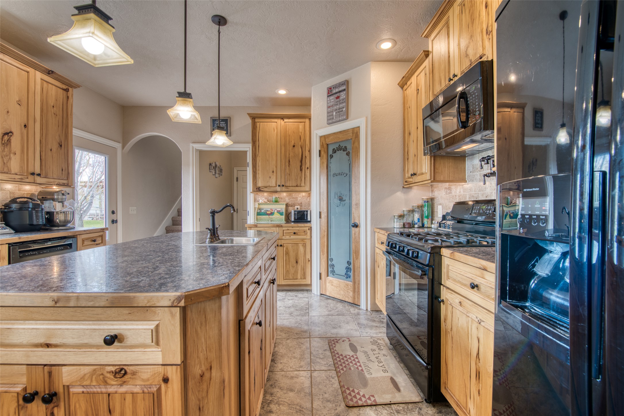 375 Whispering Willow Way Property Photo 8