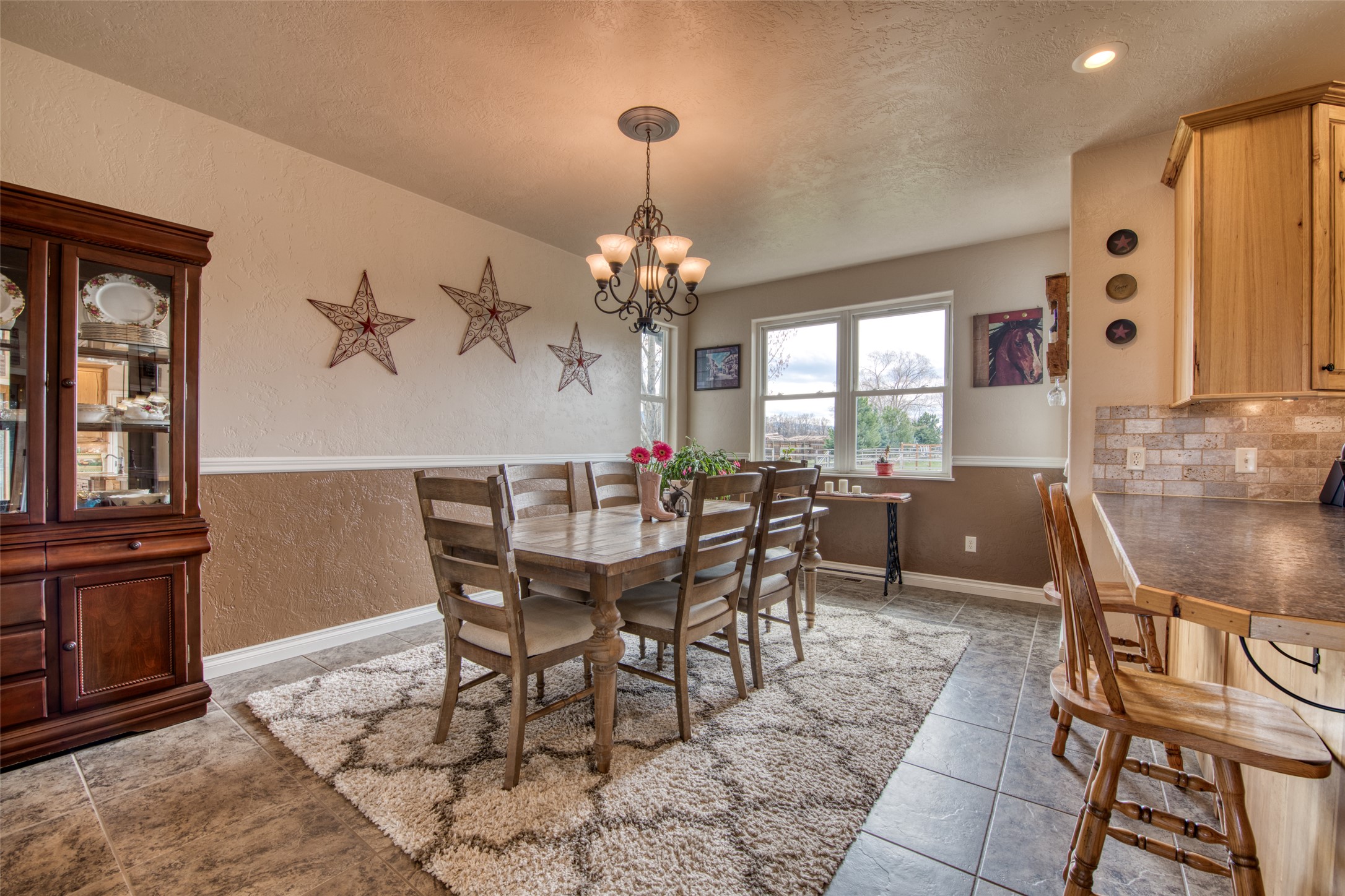 375 Whispering Willow Way Property Photo 12