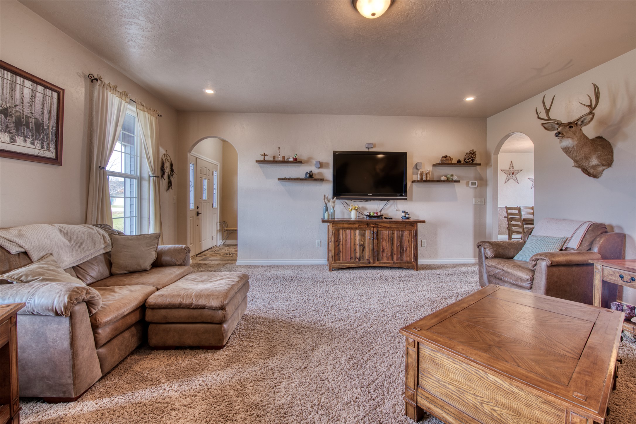 375 Whispering Willow Way Property Photo 14
