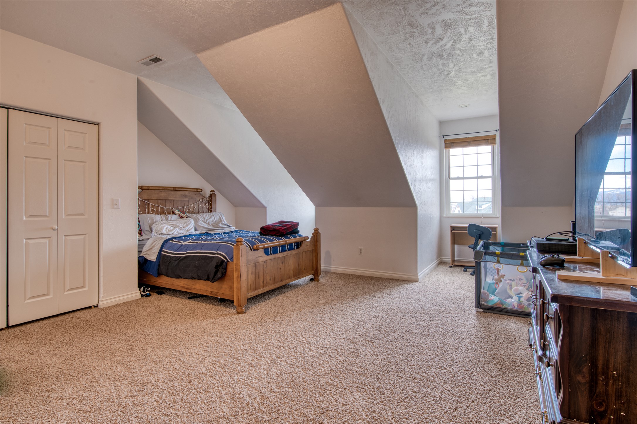 375 Whispering Willow Way Property Photo 24