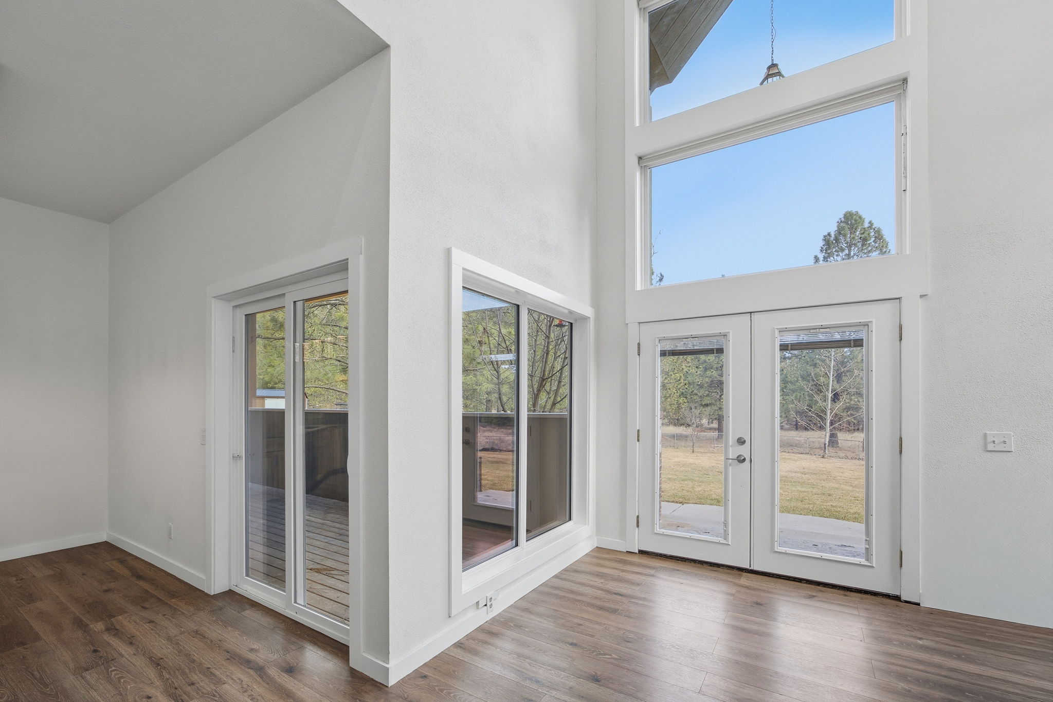 11327 Sleeman Lane Property Photo 8