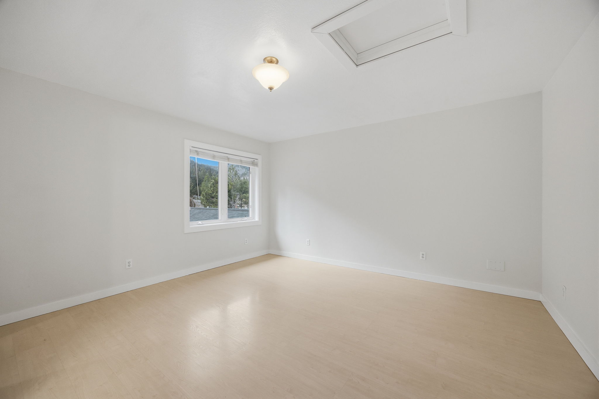 11327 Sleeman Lane Property Photo 39