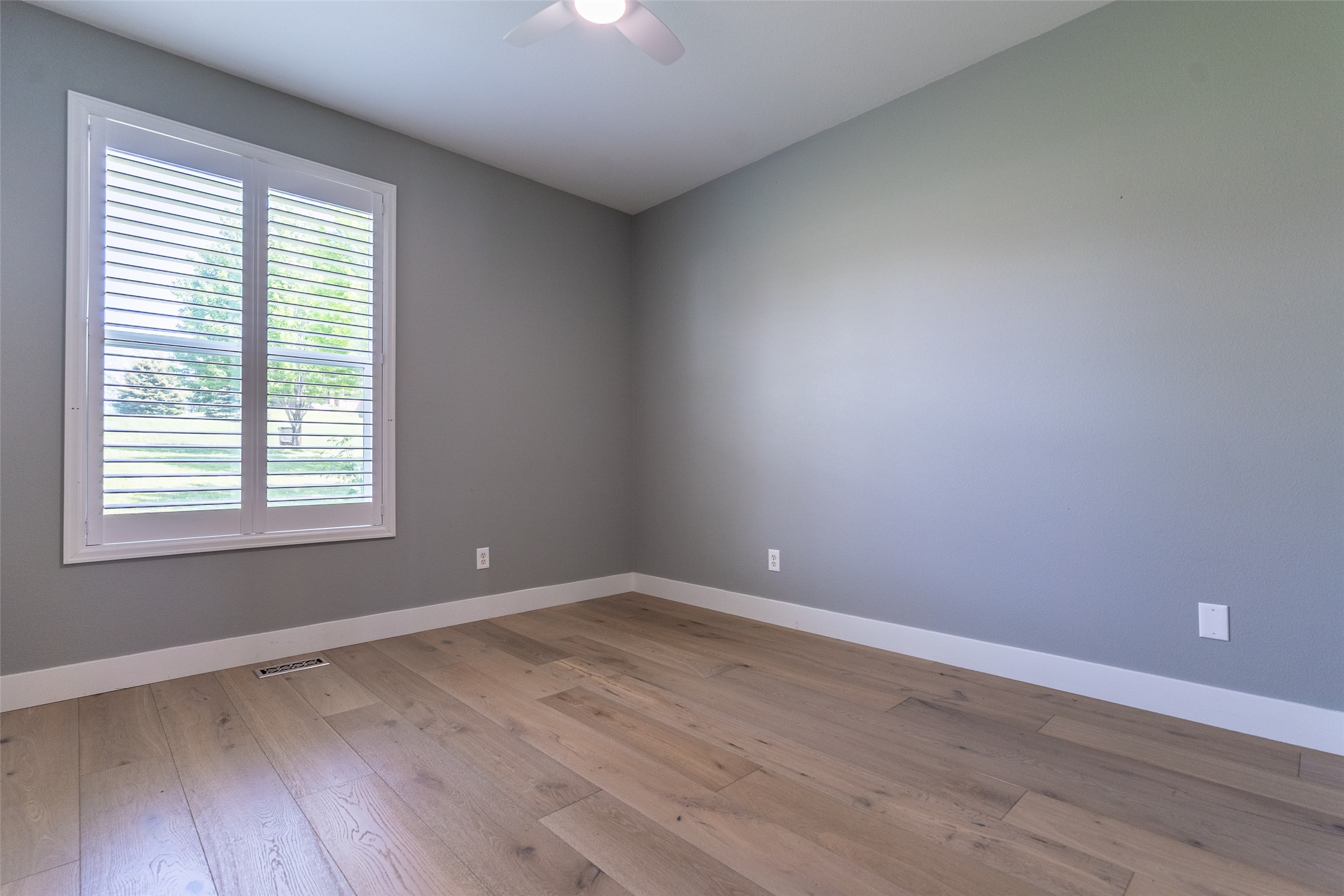 125 Stoneridge Drive Property Photo 44