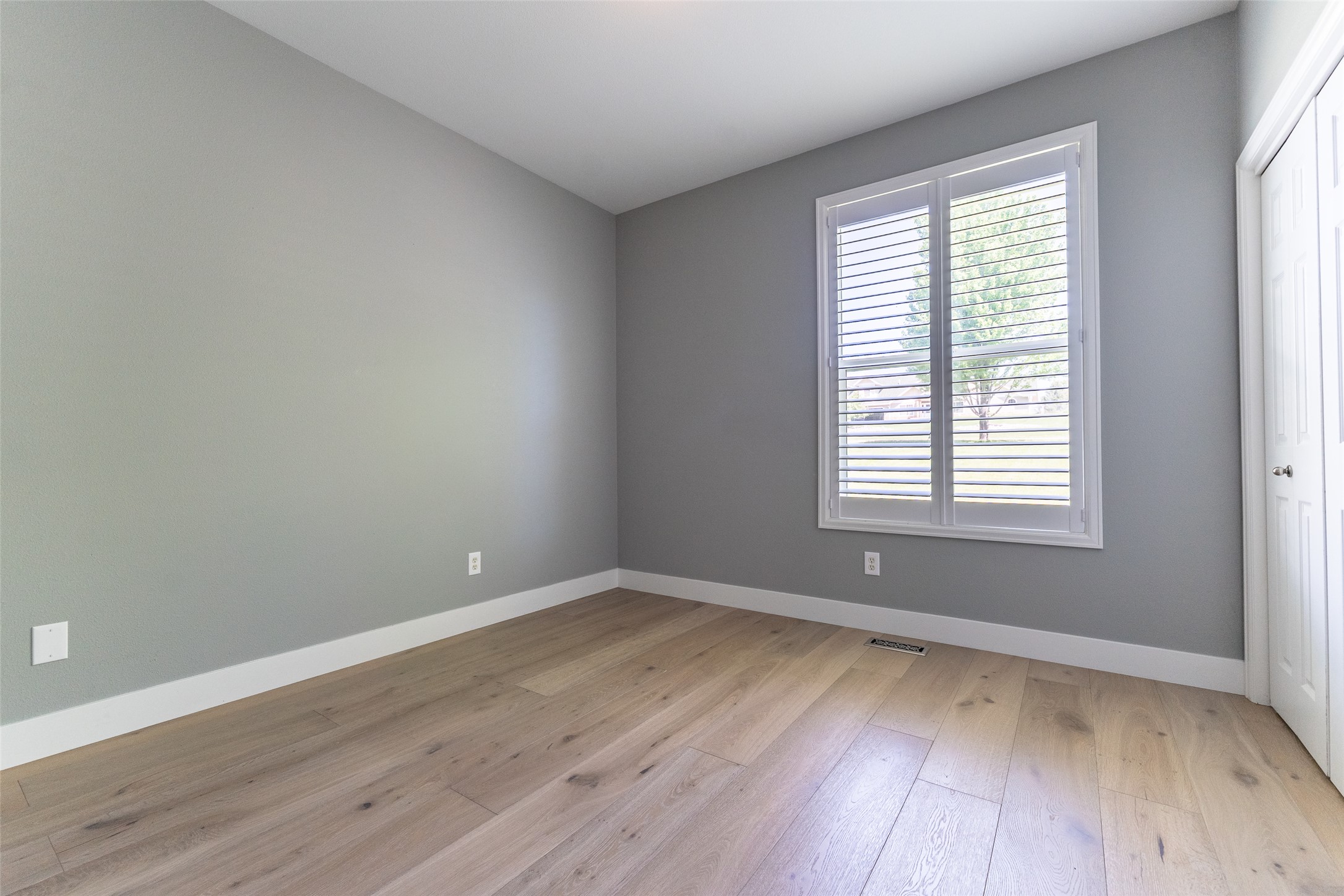 125 Stoneridge Drive Property Photo 47