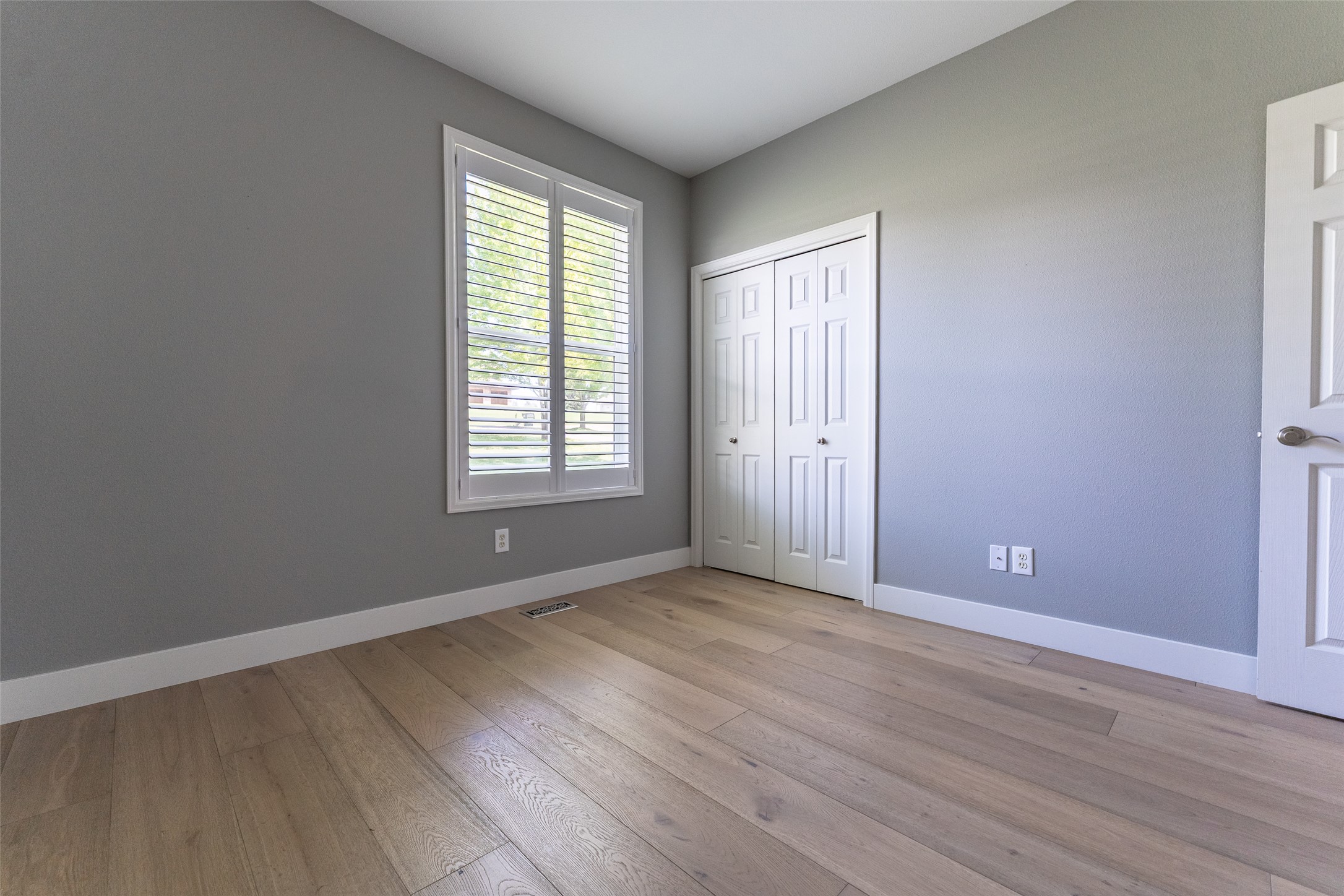 125 Stoneridge Drive Property Photo 48
