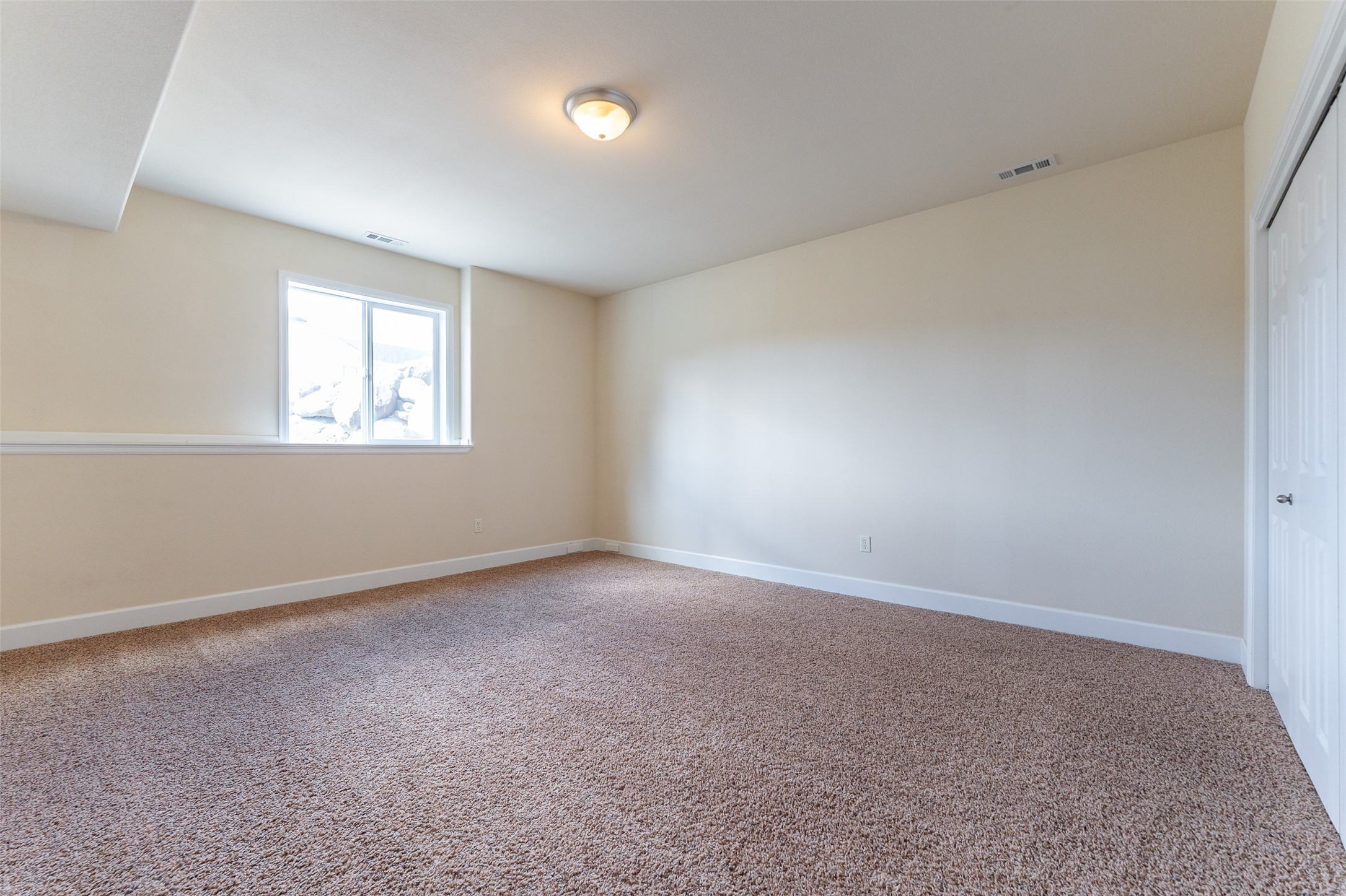 125 Stoneridge Drive Property Photo 68