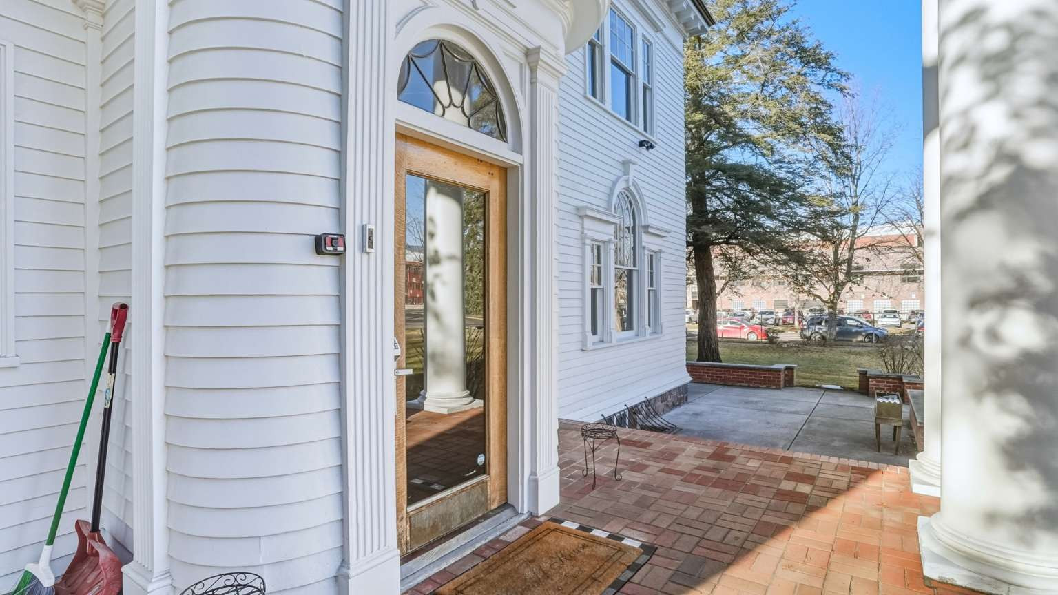 1005 Gerald Avenue Property Photo 15