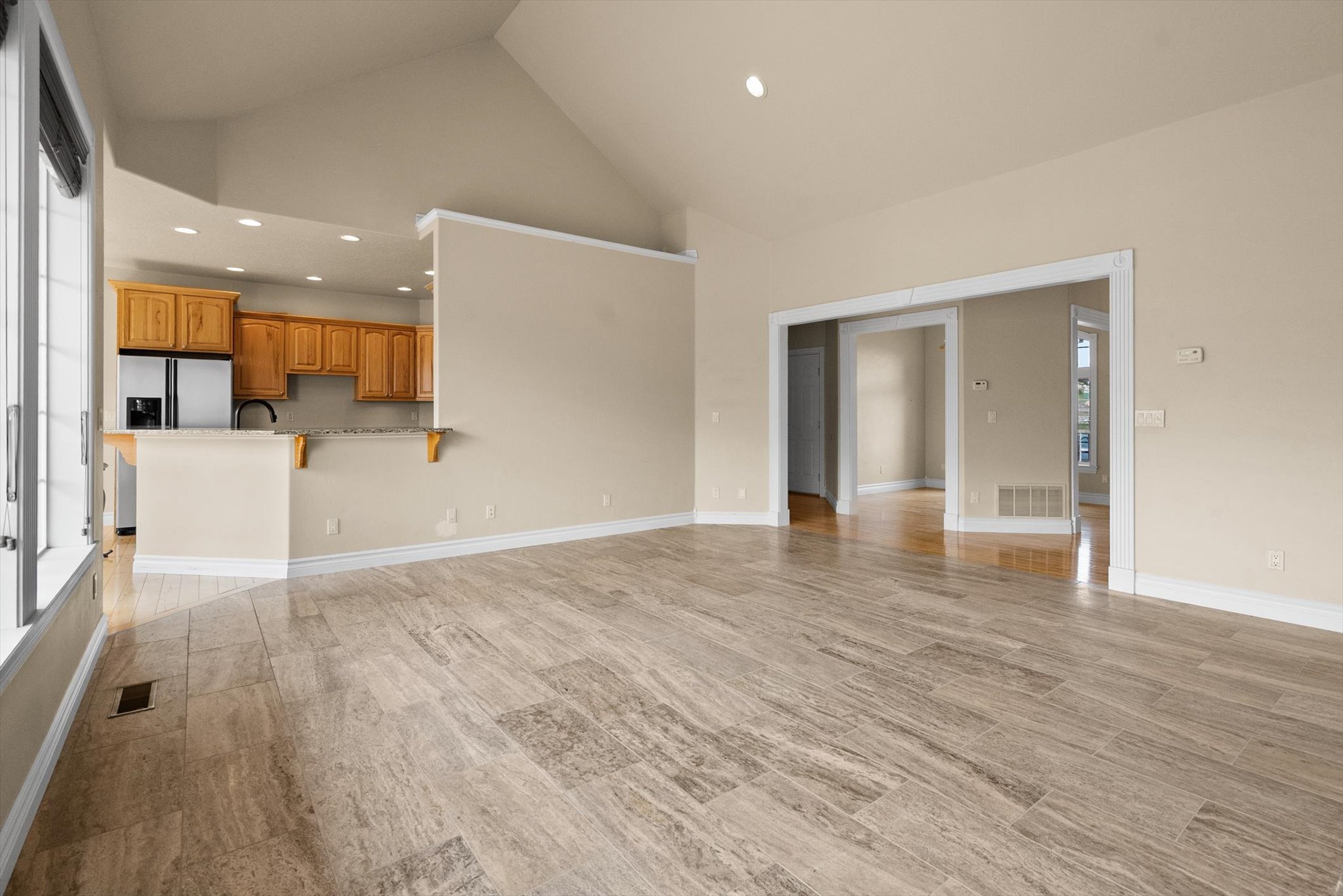 605 Stoneridge Drive Property Photo 11