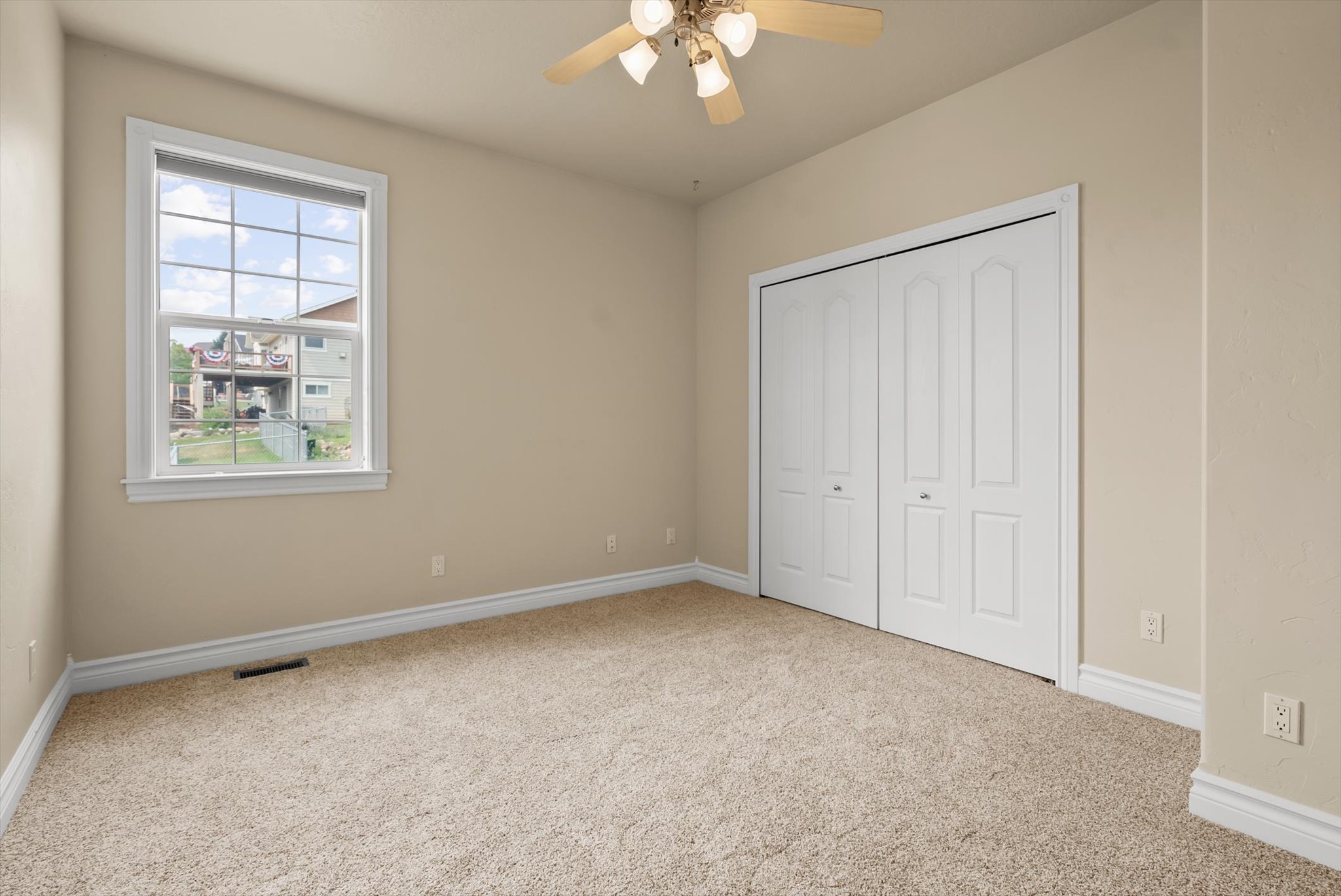605 Stoneridge Drive Property Photo 25