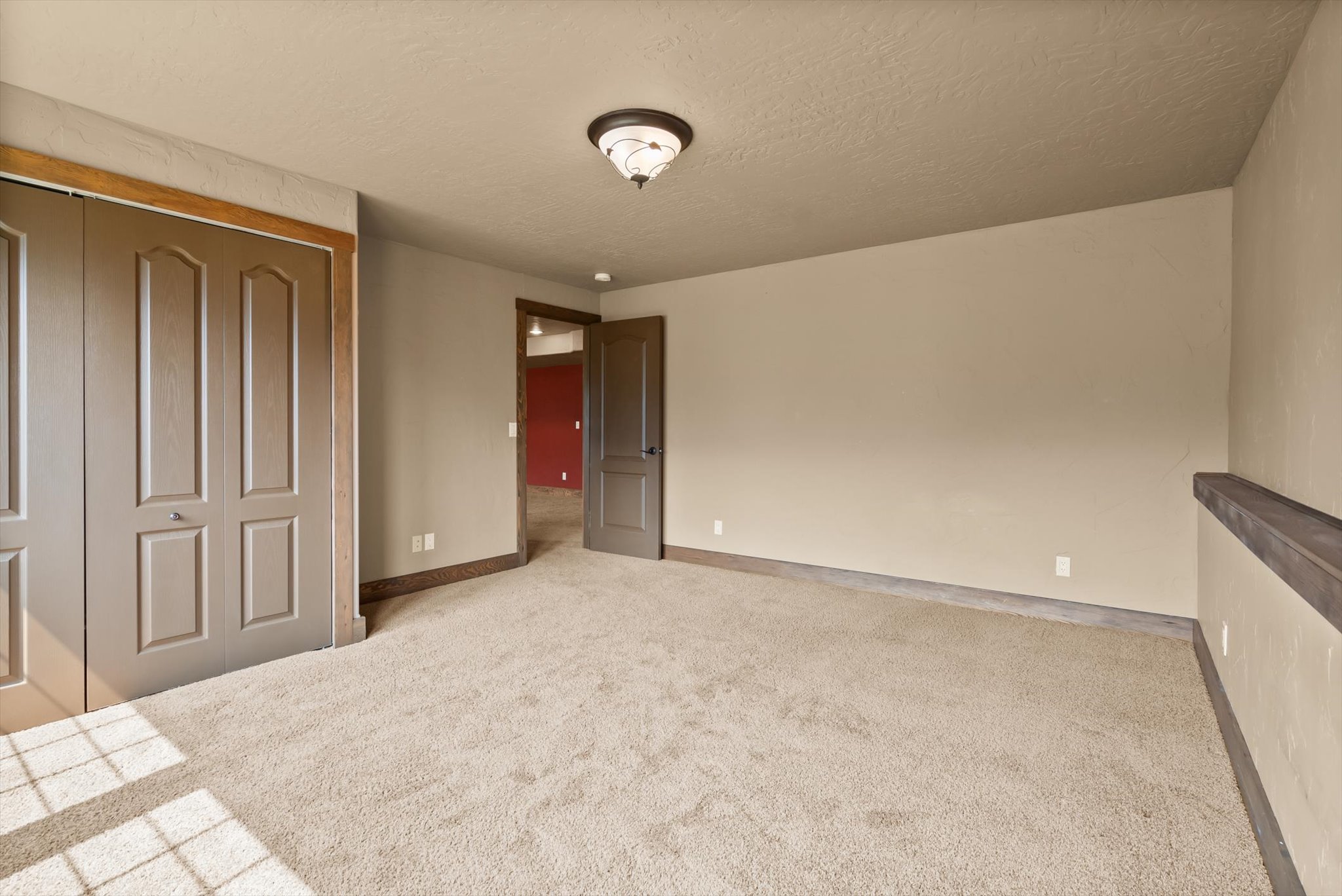 605 Stoneridge Drive Property Photo 46