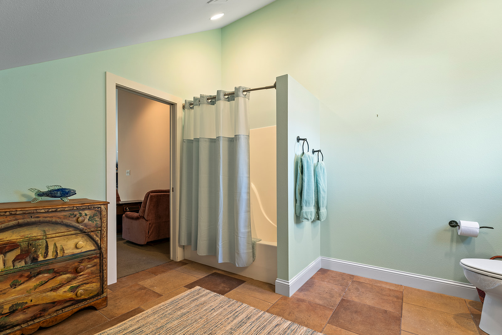 3934 E Shore Drive Property Photo 40