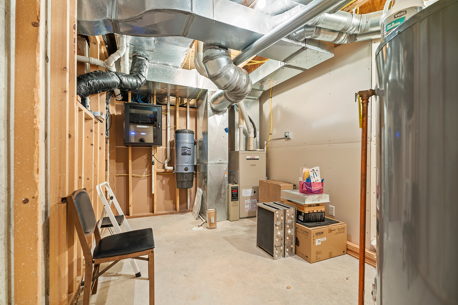 3934 E Shore Drive Property Photo 52