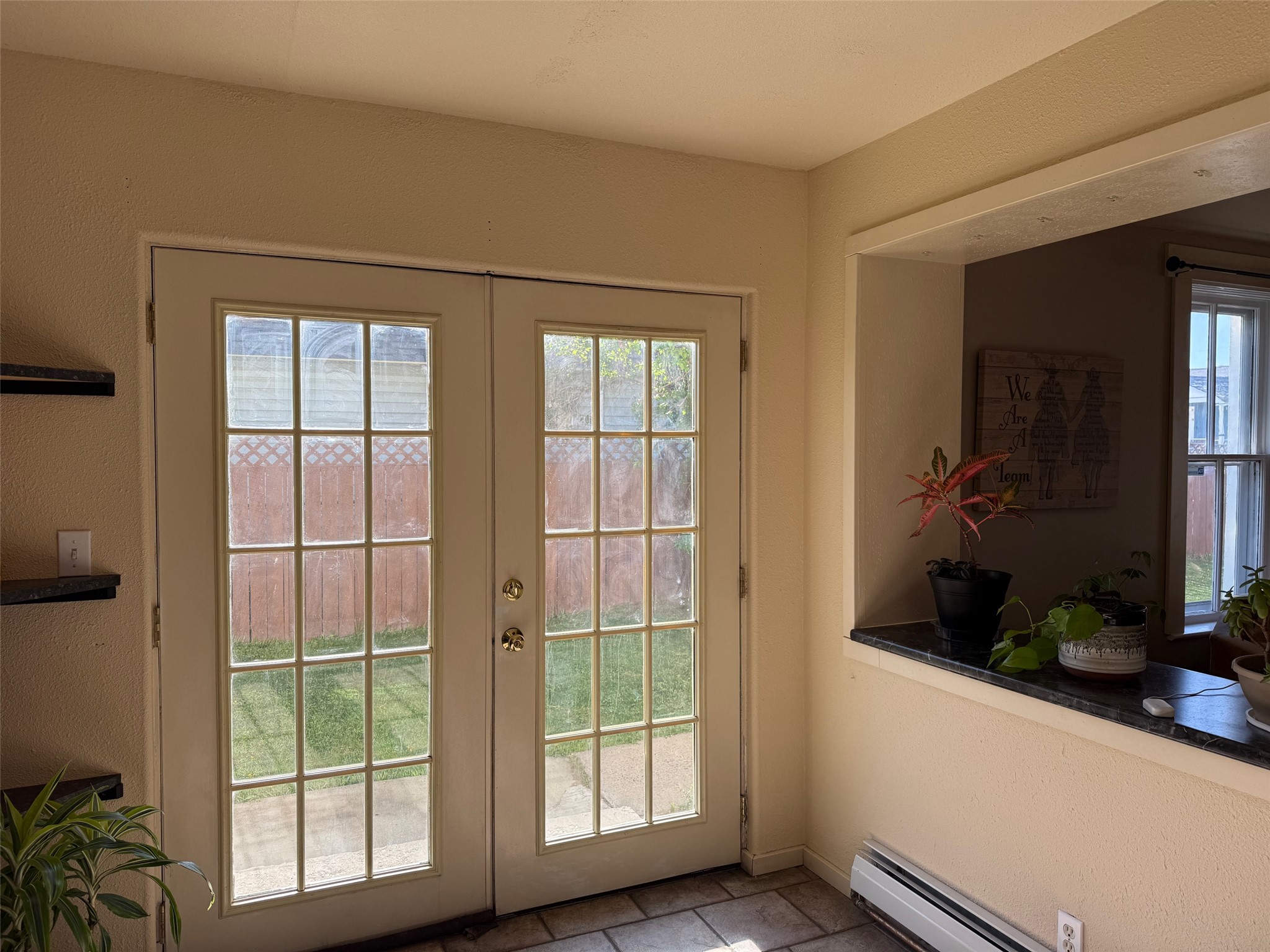 310 E Clark Street Property Photo 5
