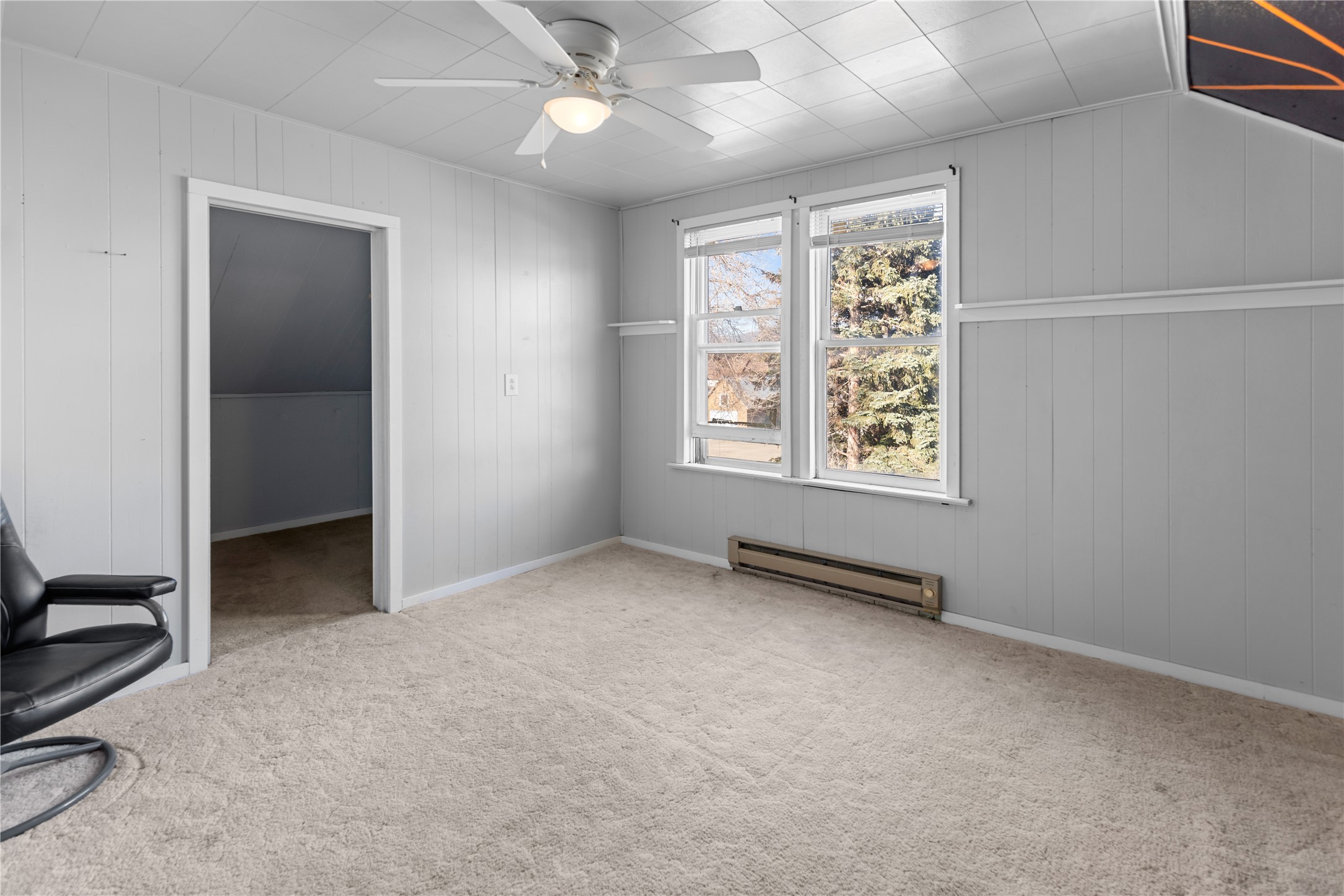 310 E Clark Street Property Photo 18