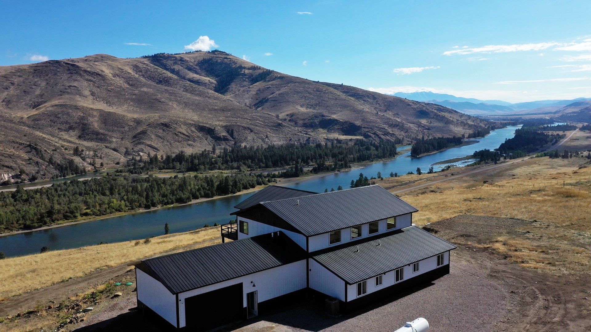 9800 Mt-200 Property Photo 1