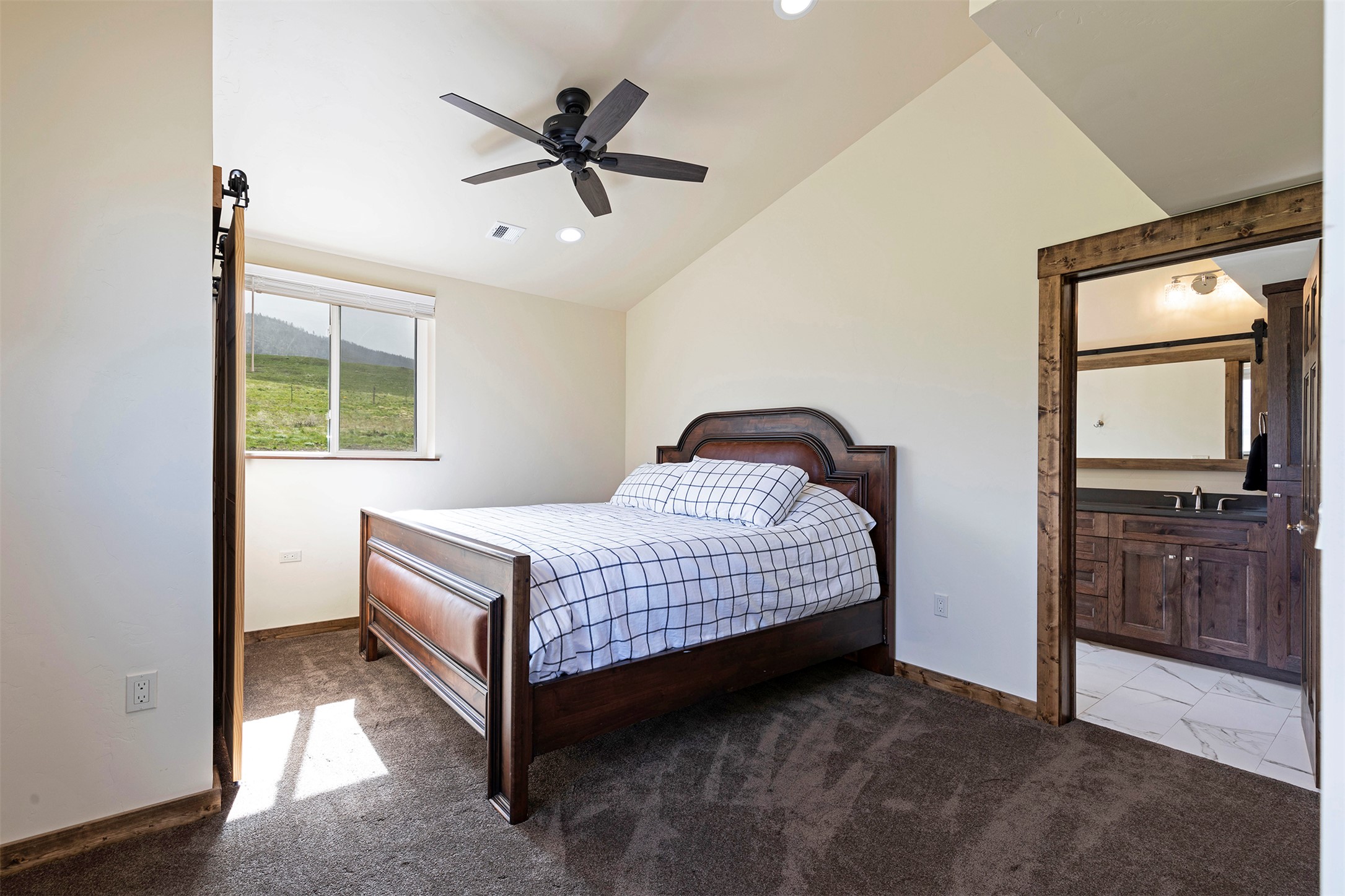9800 Mt-200 Property Photo 36