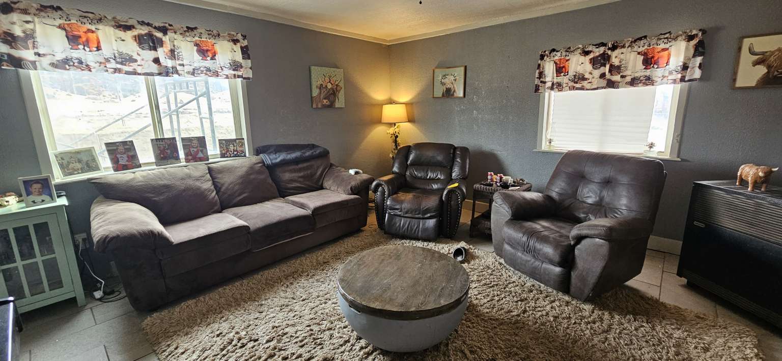 11221 Gate Road Property Photo 11