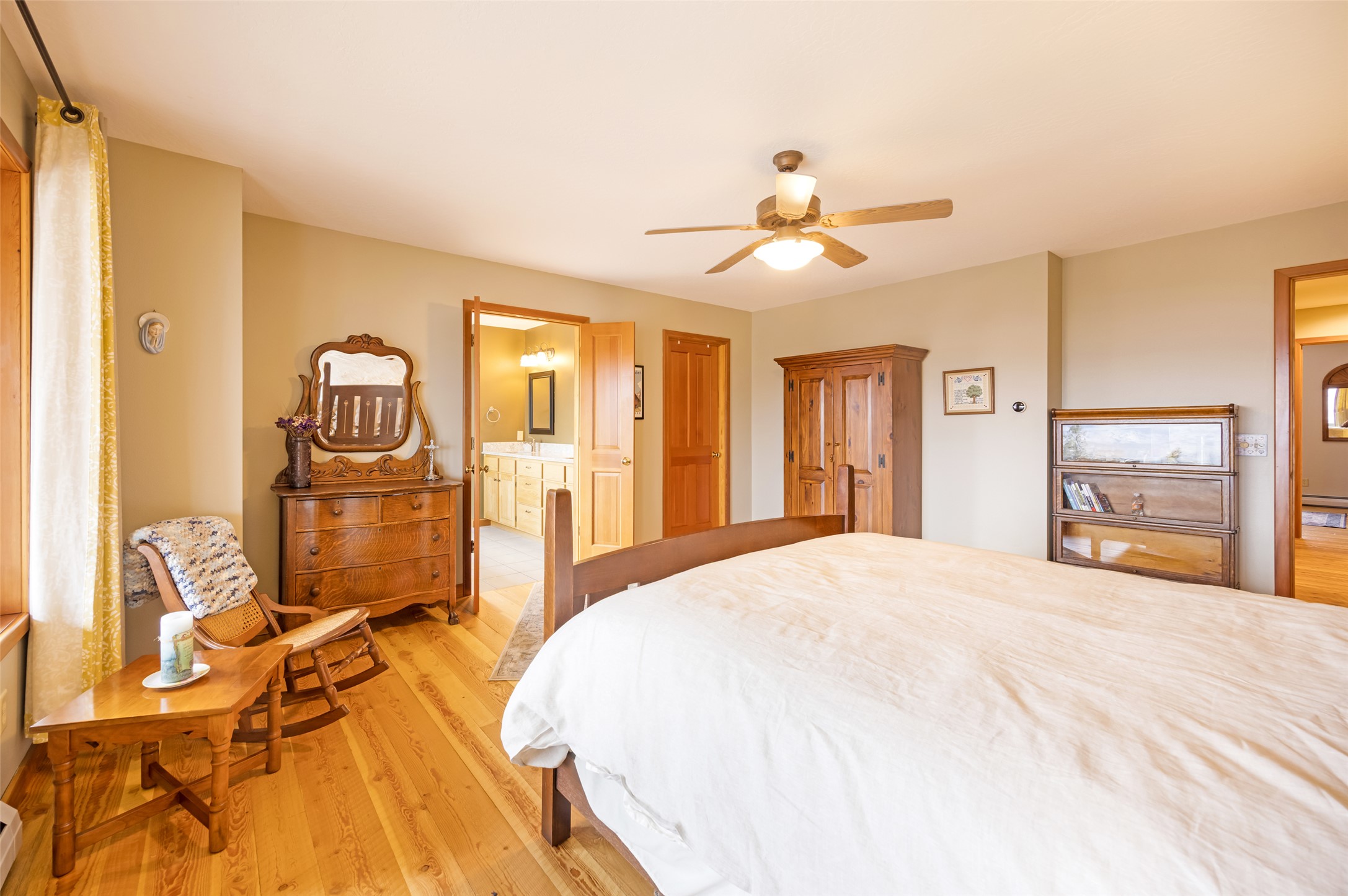 15940 Highland Drive Property Photo 23