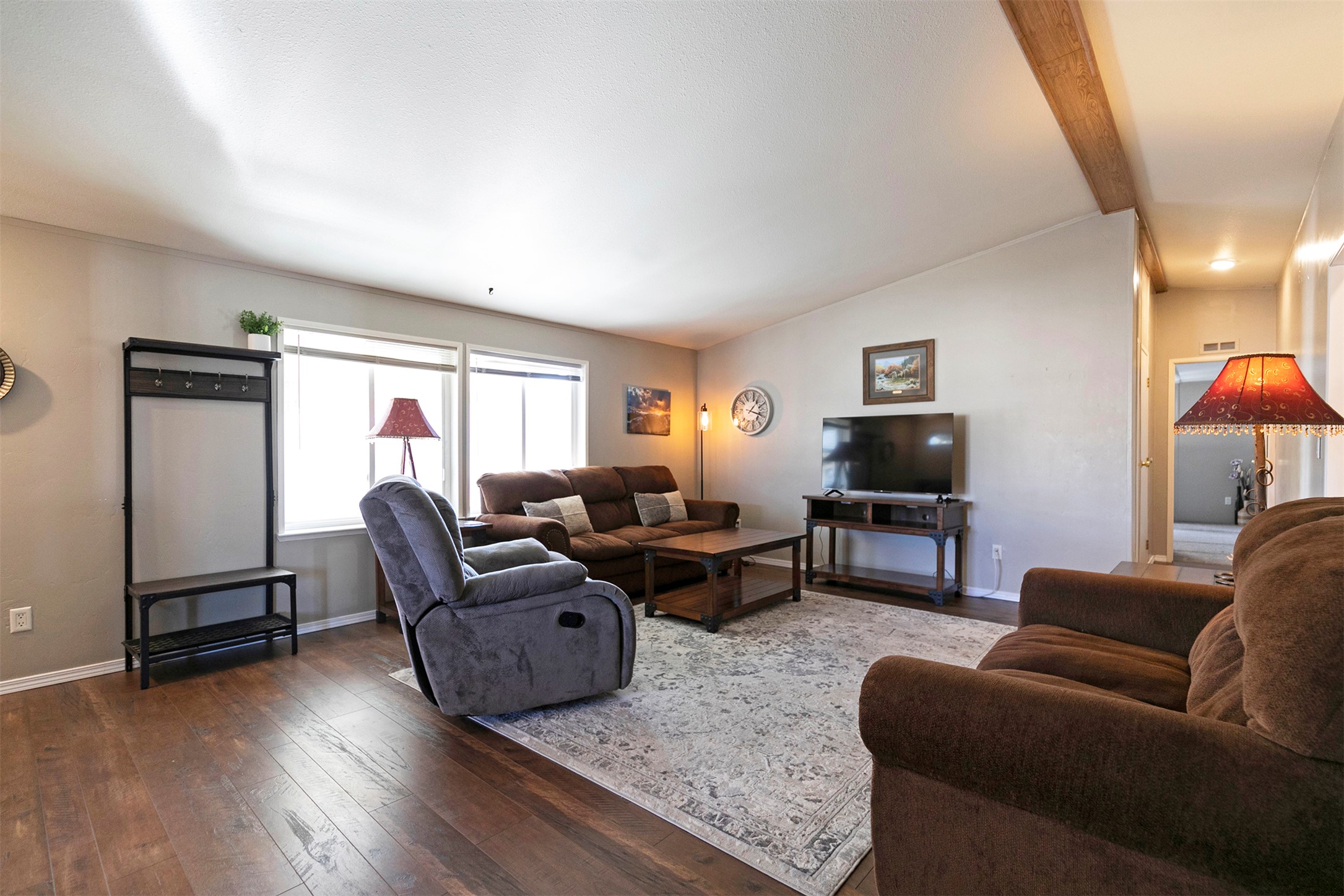 1705 Josephine Avenue Property Photo 4