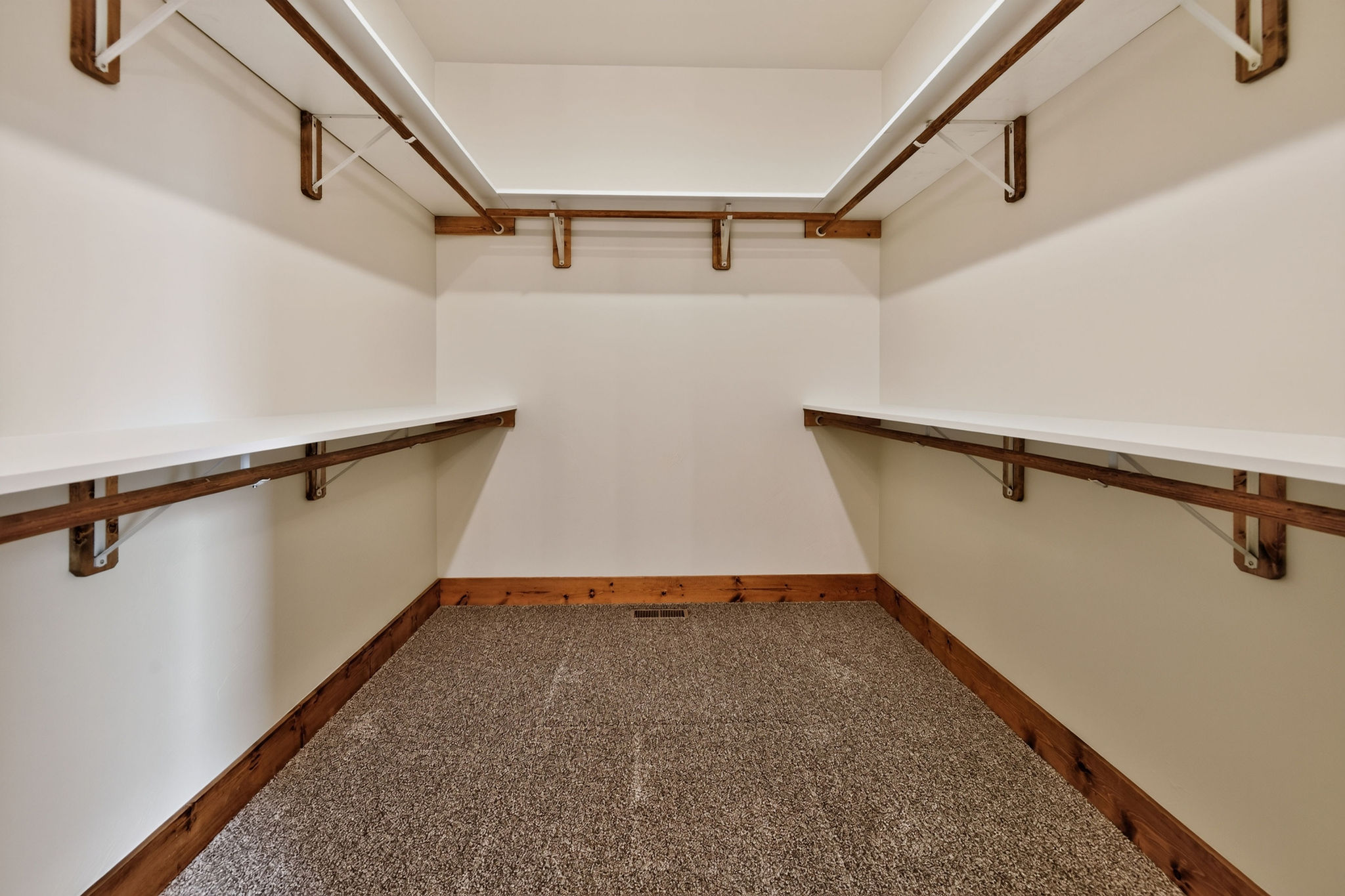4279 Country View Drive Property Photo 20