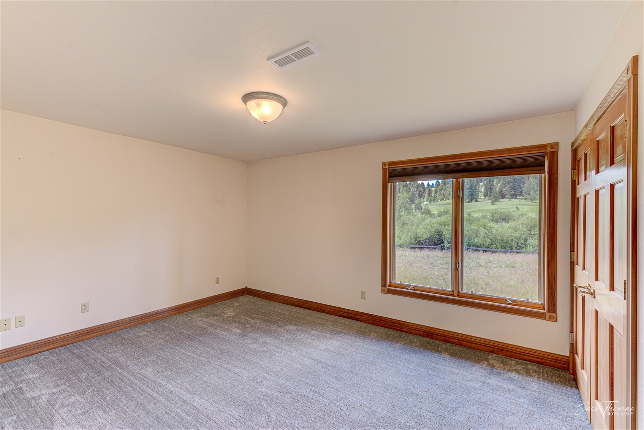 19 September Drive Property Photo 65
