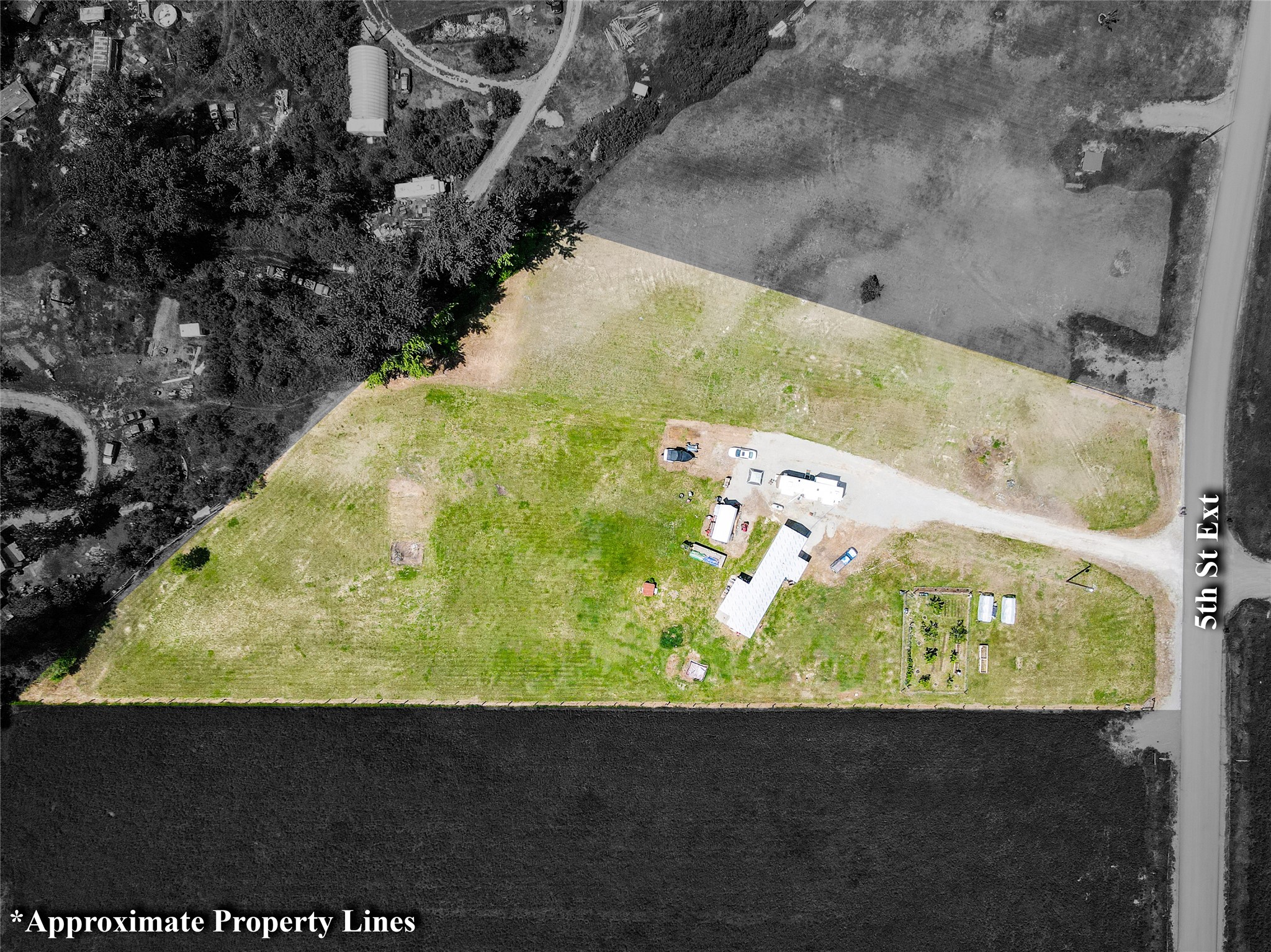 185 Riverdale Drive Property Photo 9
