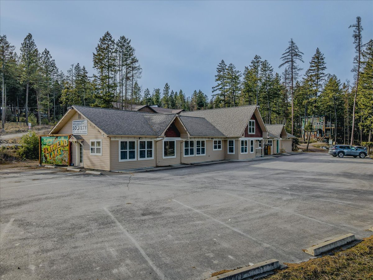 77 Deer Creek Road Property Photo 2