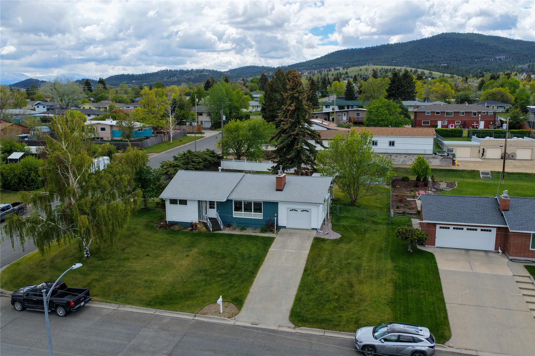 1931 8th Avenue Property Photo 1