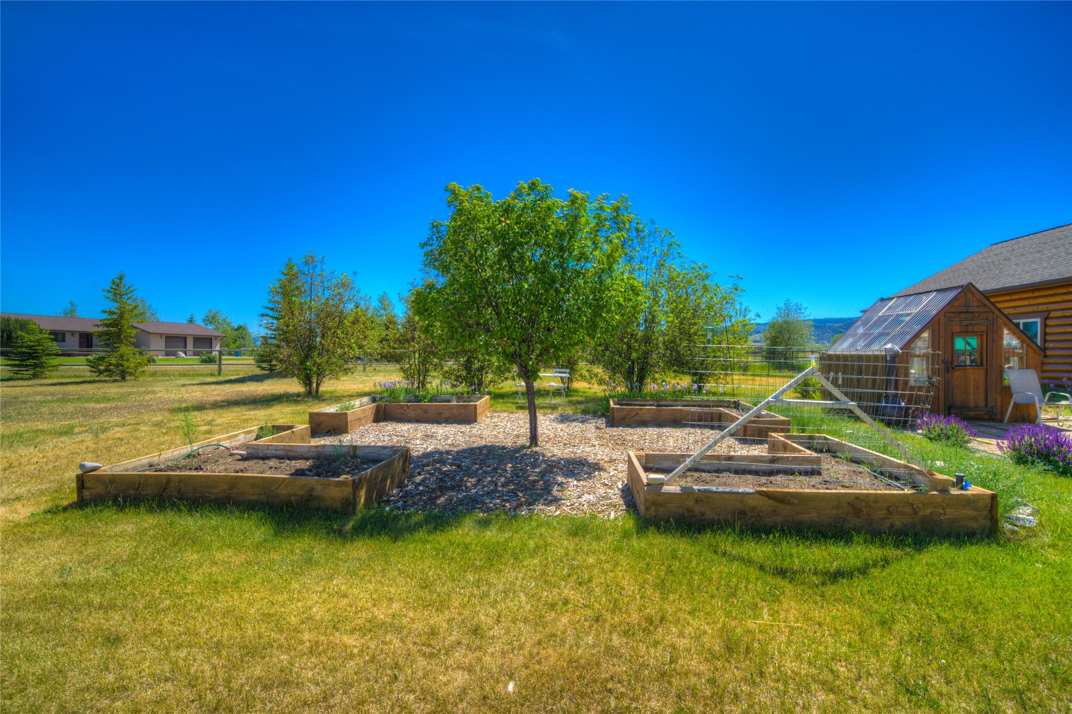13 Coachman Lane Property Photo 4