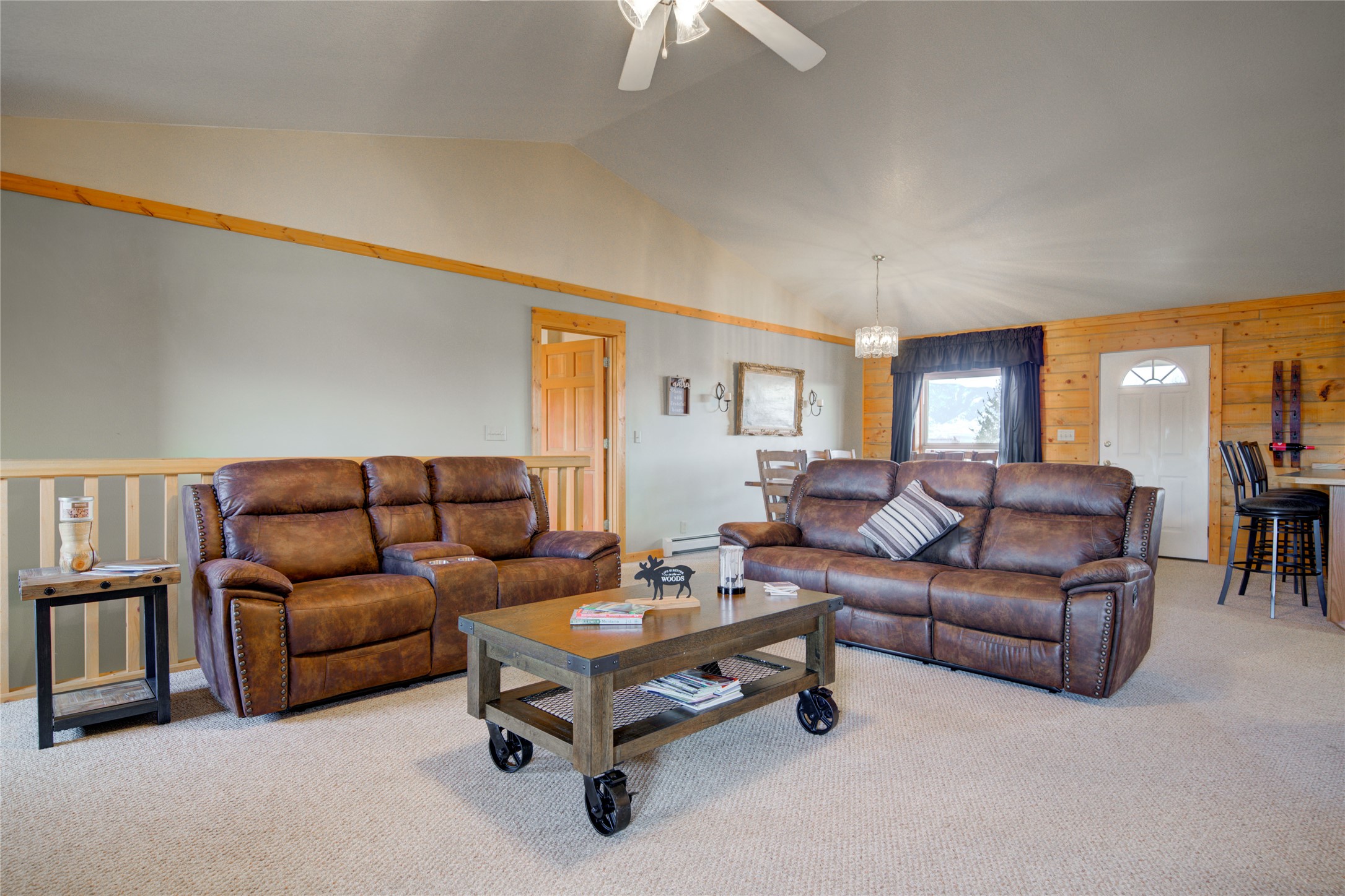 13 Coachman Lane Property Photo 7