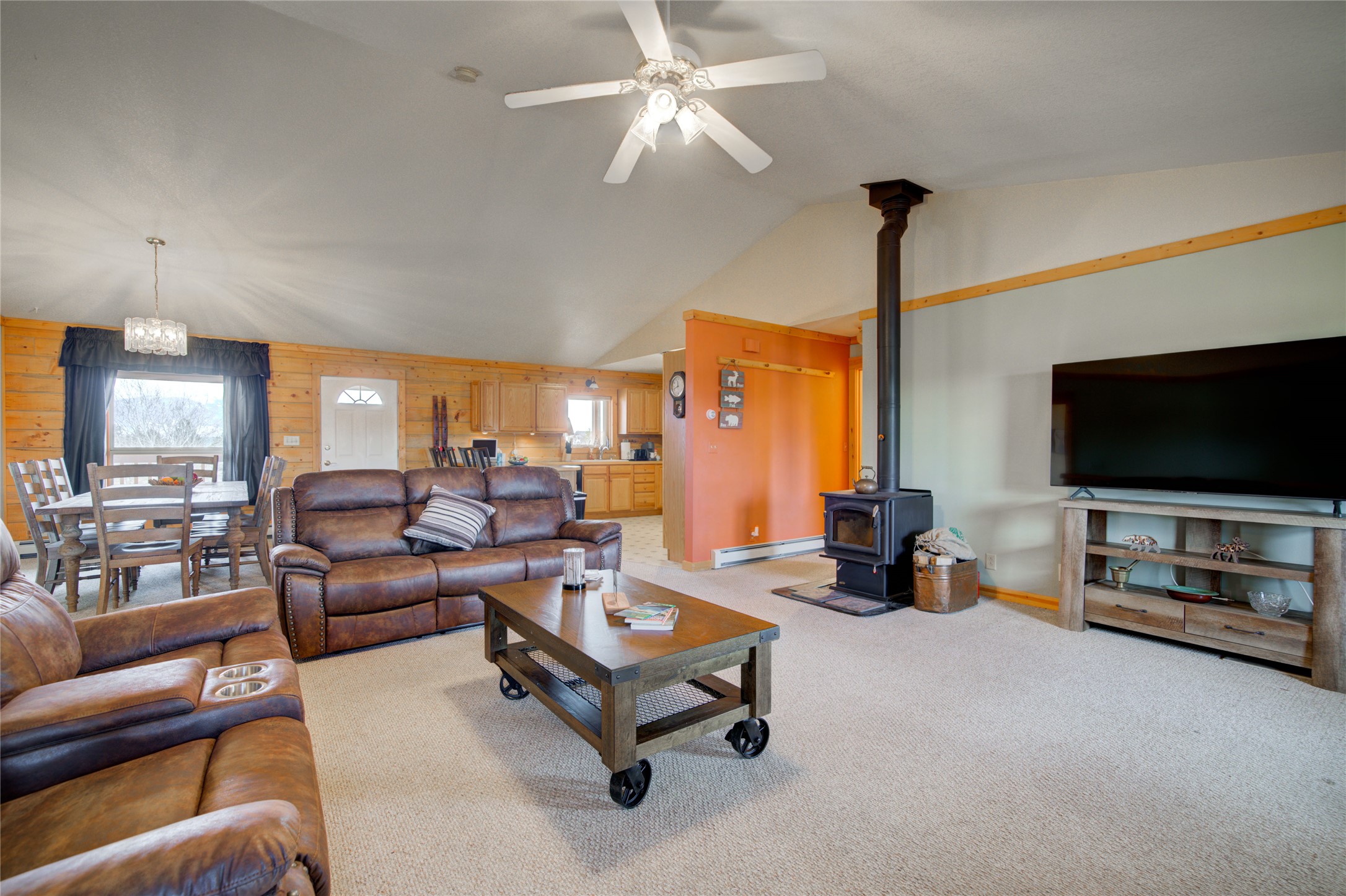 13 Coachman Lane Property Photo 19