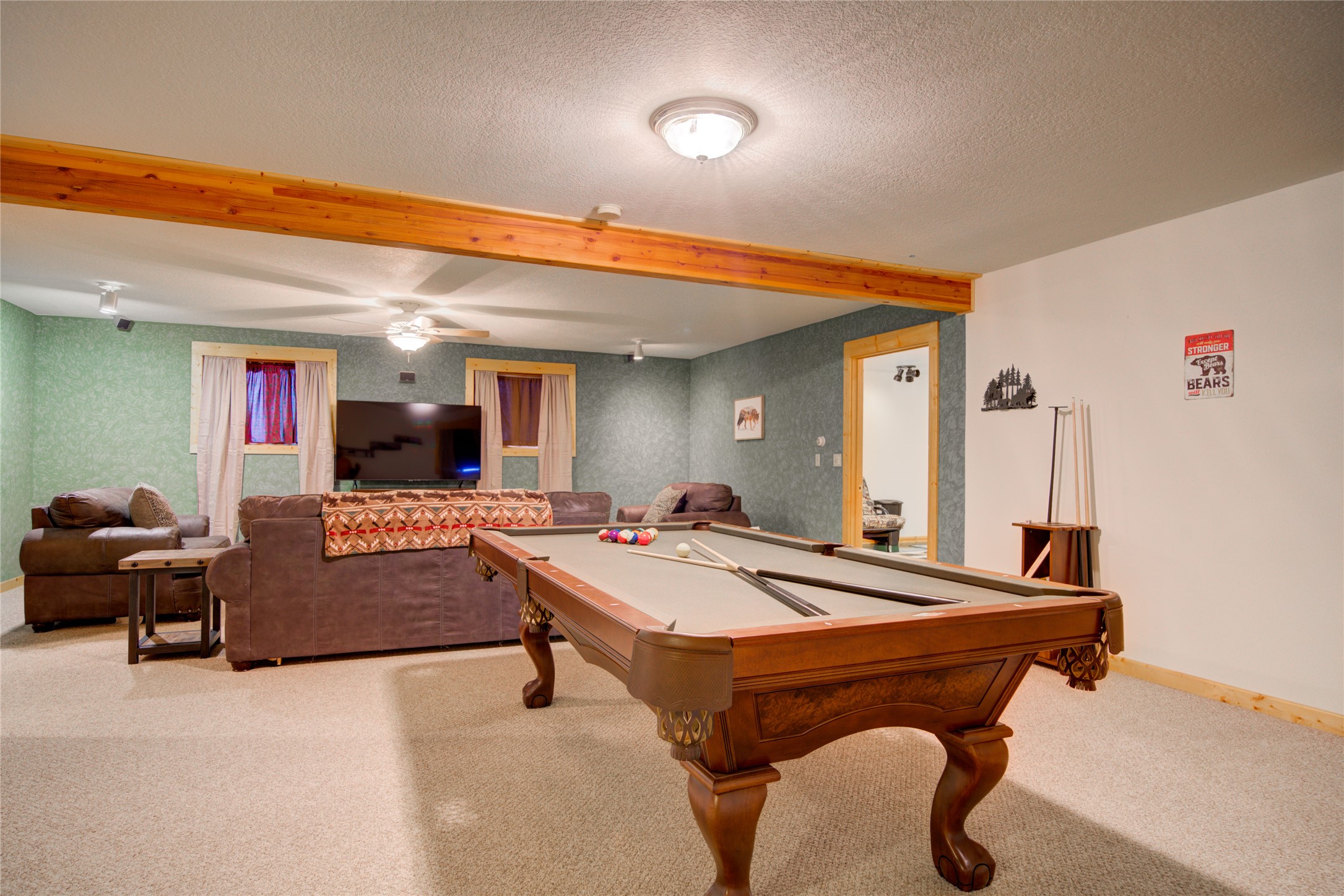13 Coachman Lane Property Photo 21