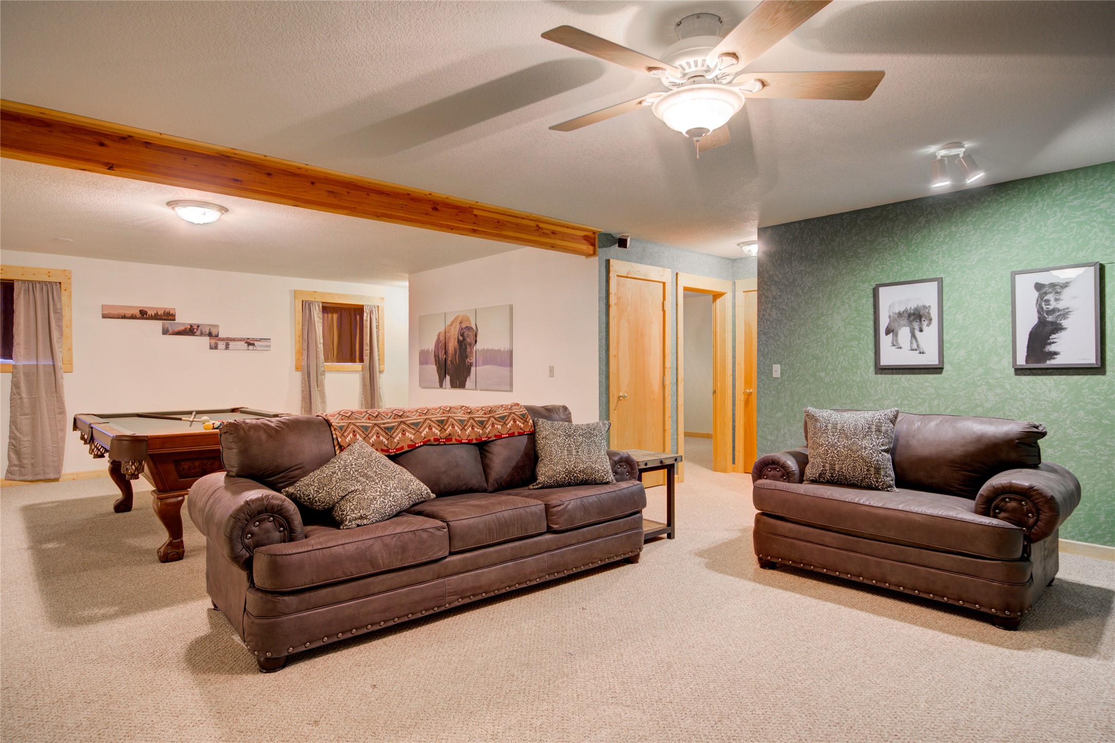13 Coachman Lane Property Photo 24