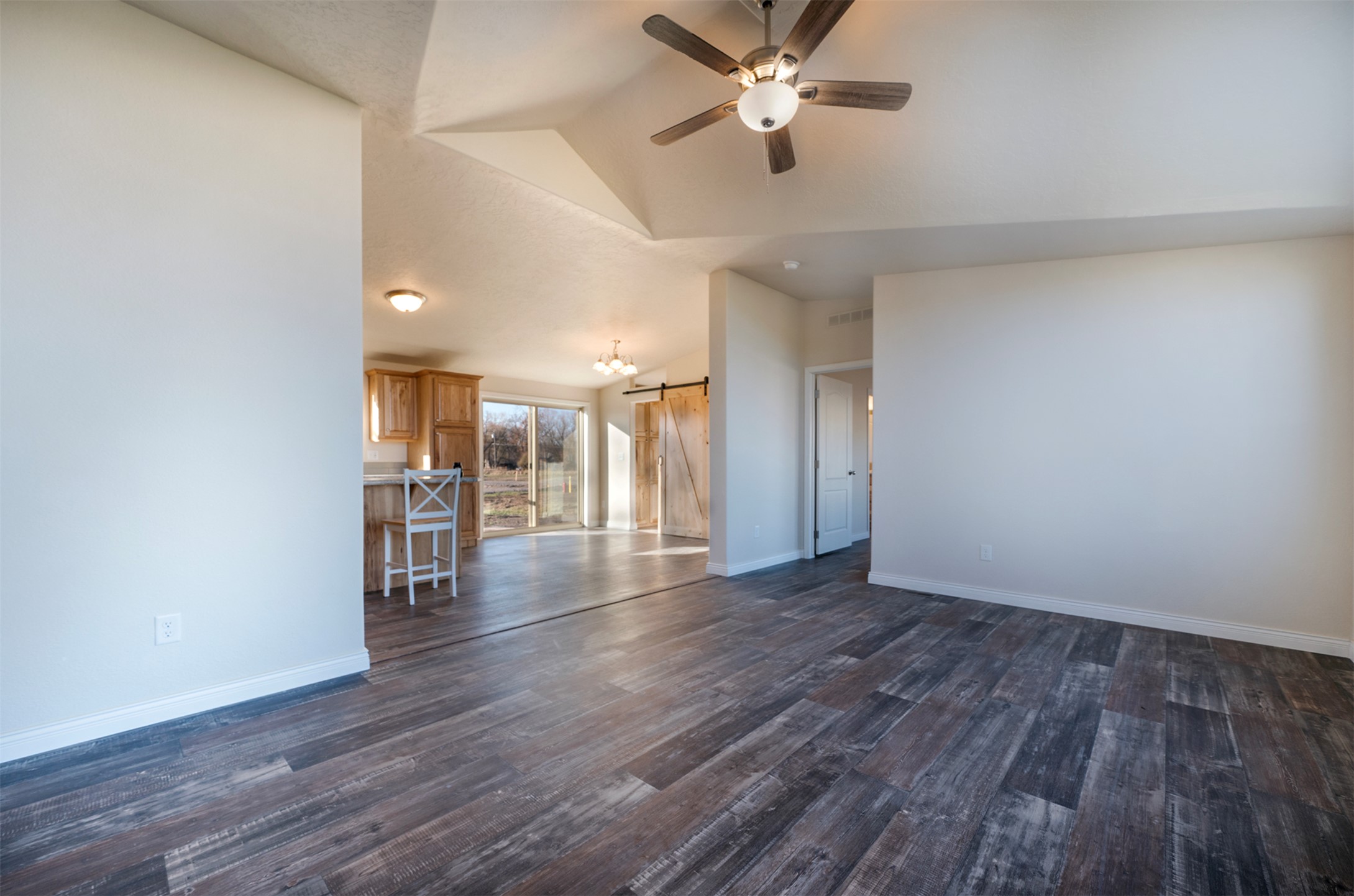 132 Wolverine Drive Property Photo 6