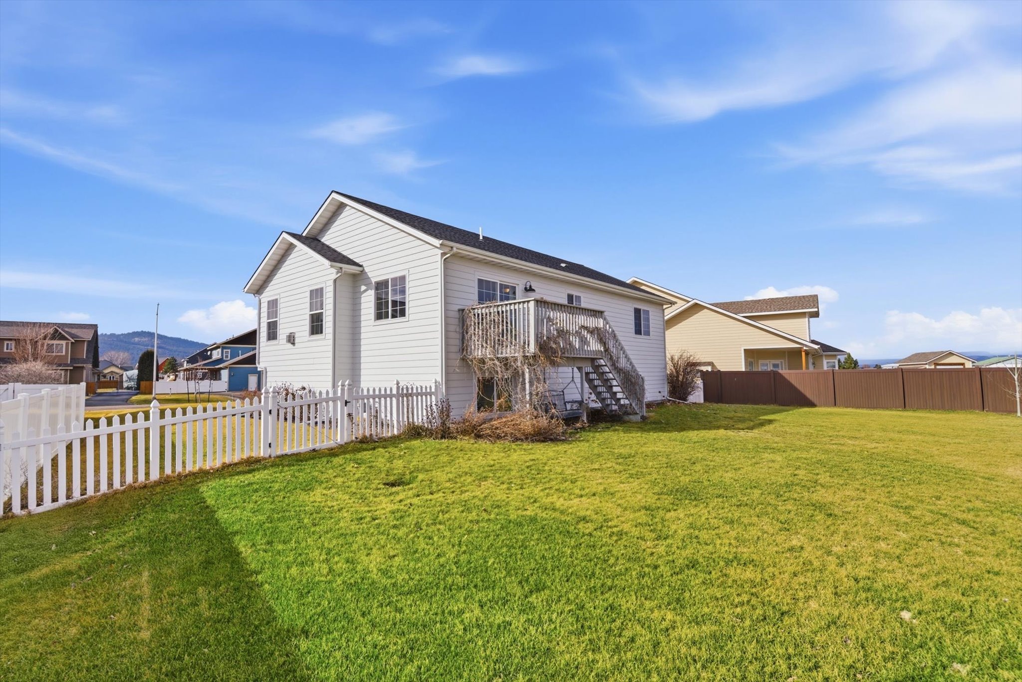 1237 Mackinaw Loop Property Photo 36
