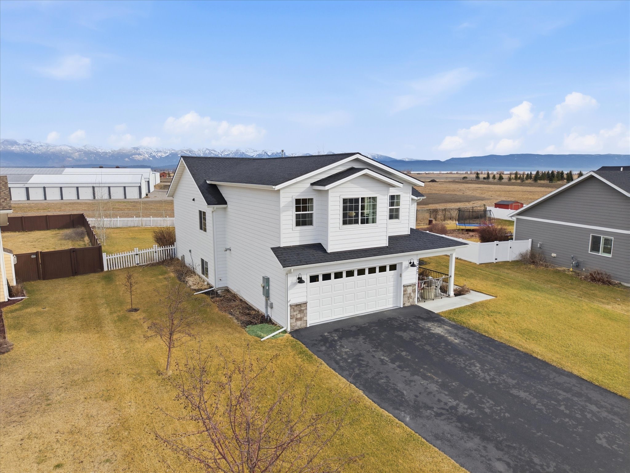 1237 Mackinaw Loop Property Photo 40