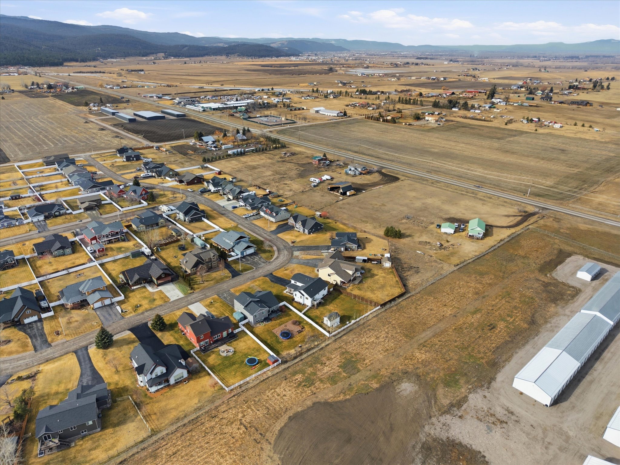 1237 Mackinaw Loop Property Photo 48